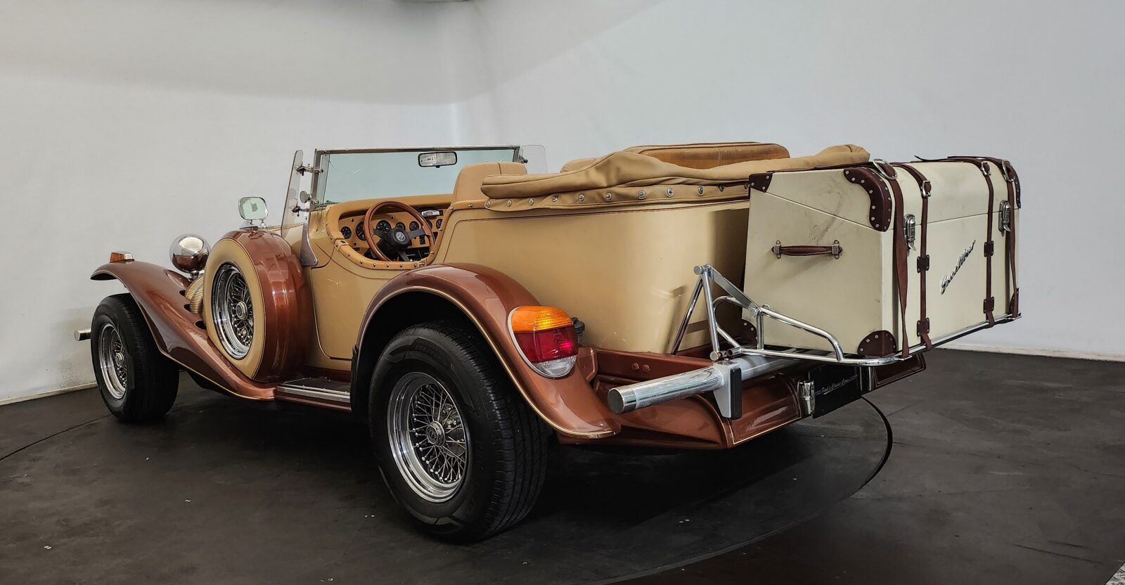1977 Excalibur Excalibur Phaeton series III, foto 3