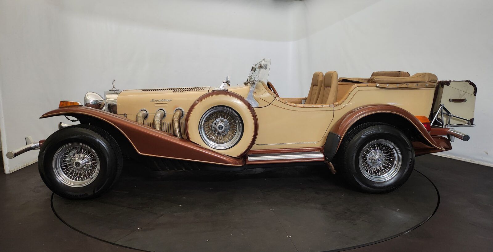 1977 Excalibur Excalibur Phaeton series III, foto 9