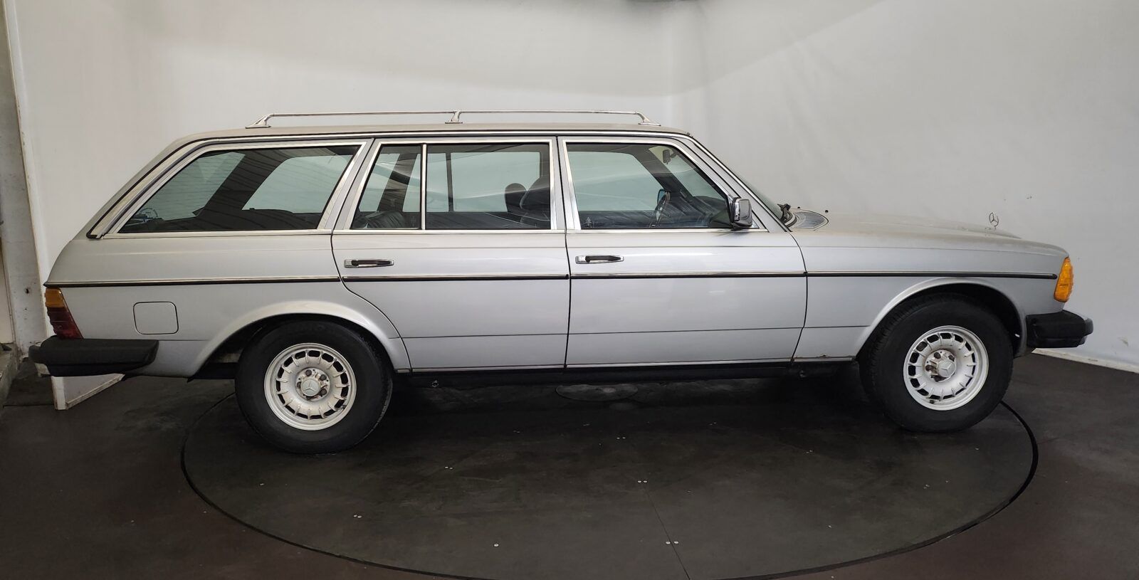 1980 Mercedes 300 TD Wagon, foto 4