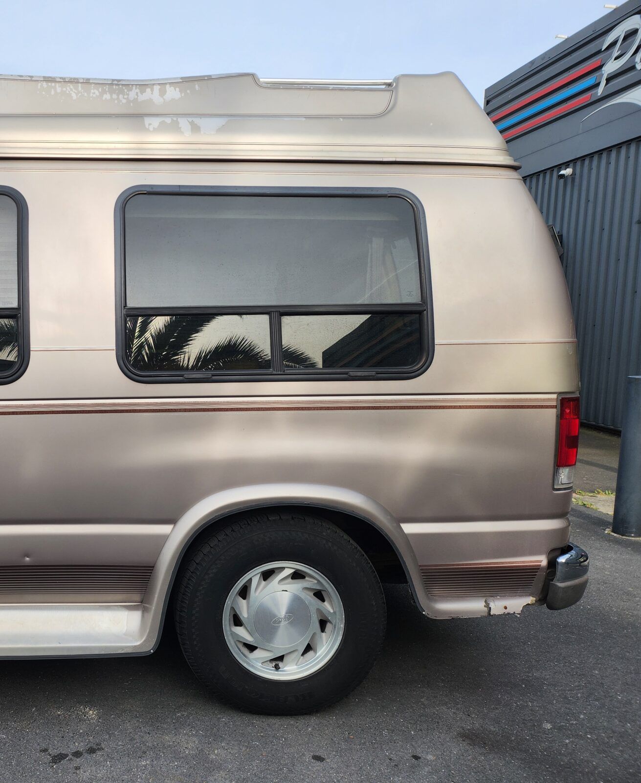 1995 Ford Econoline E-150, foto 11