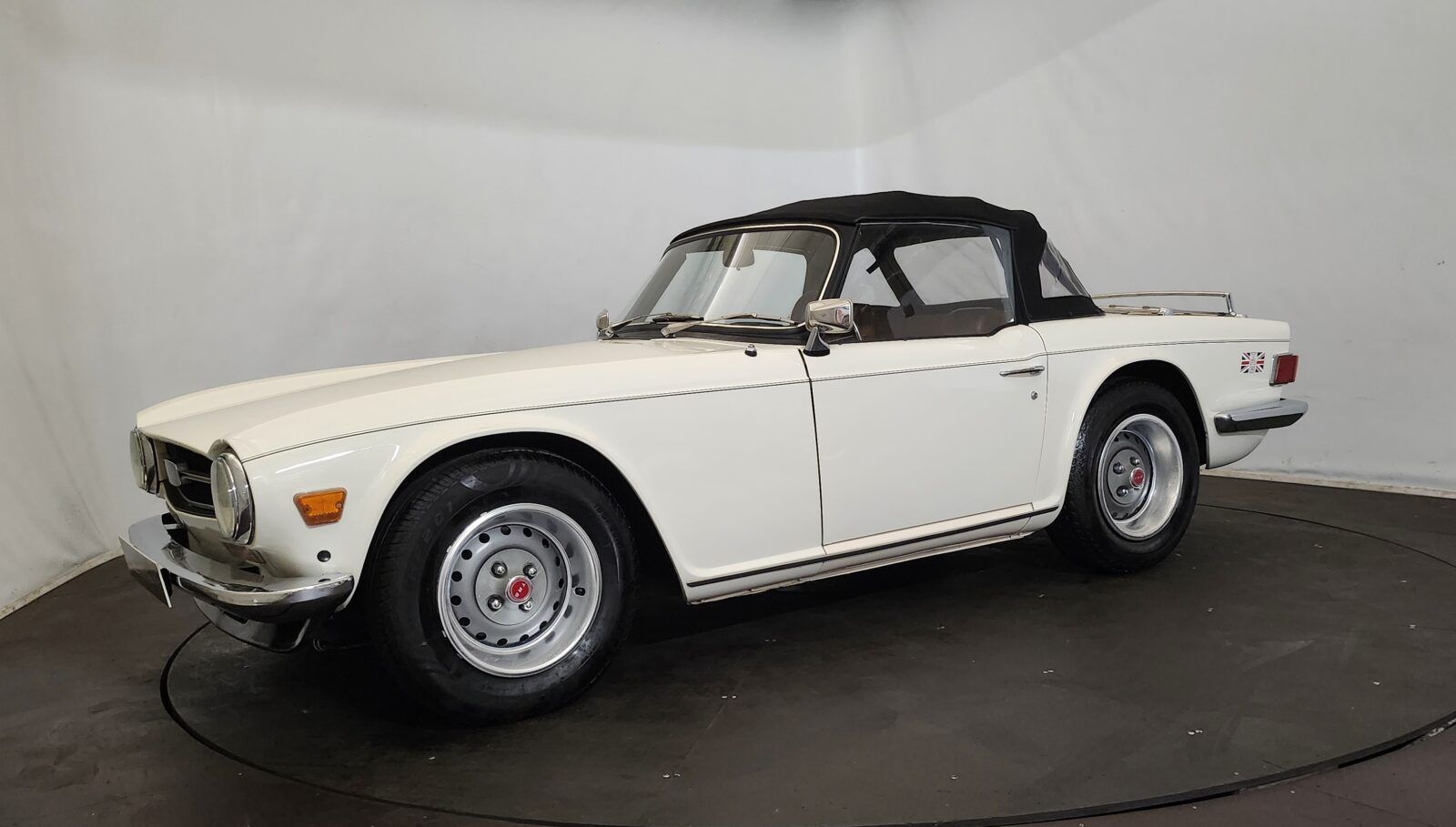 1974 Triumph TR6, foto 2