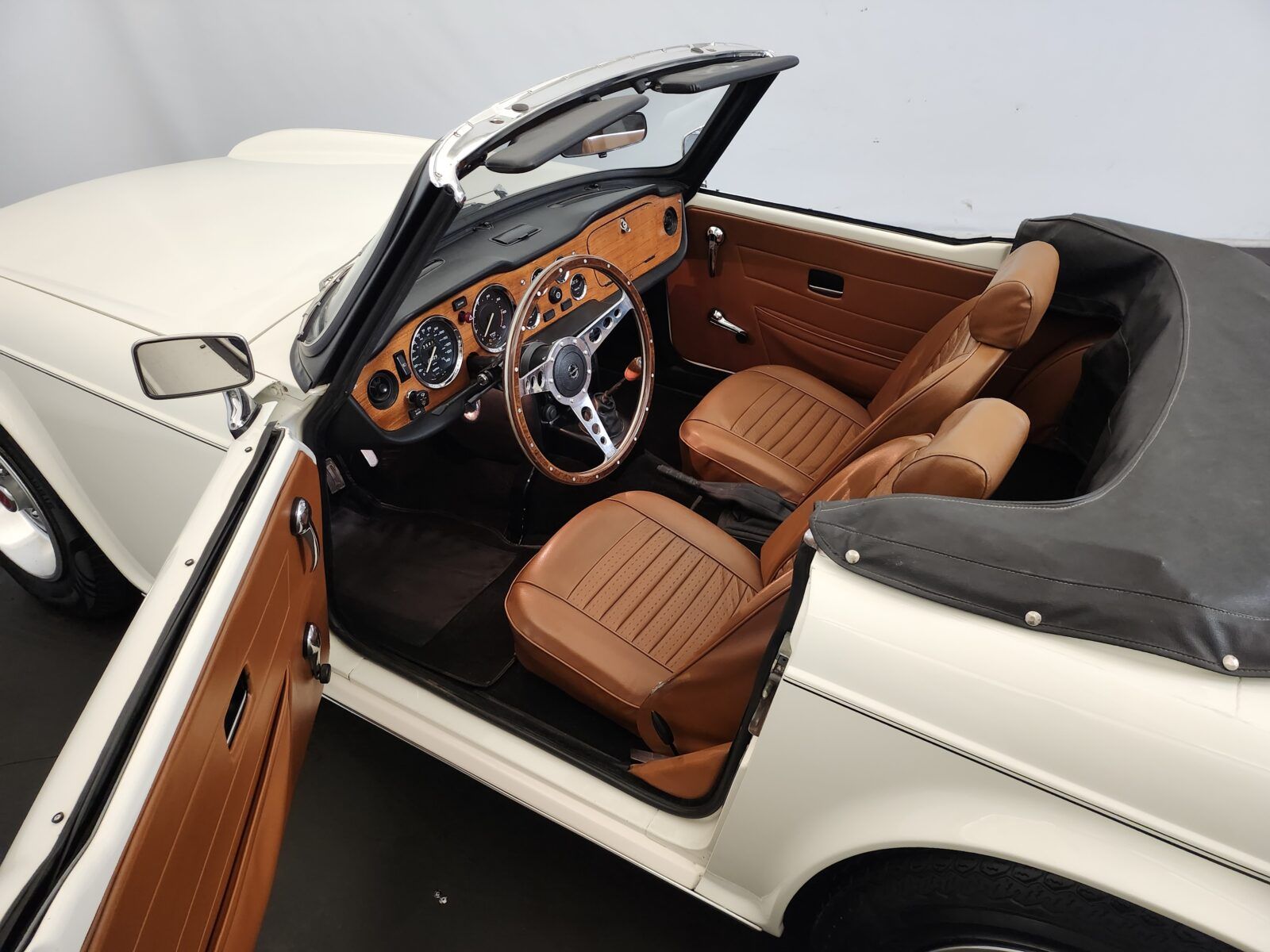 1974 Triumph TR6, foto 5