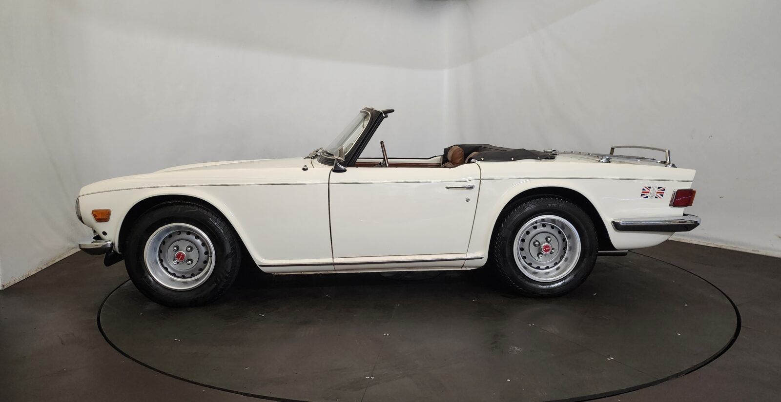 1974 Triumph TR6, foto 9