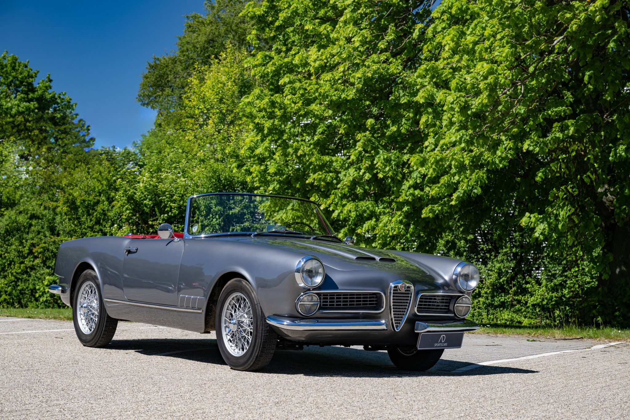 1960 Alfa Romeo 2000 Spider Touring, foto 1