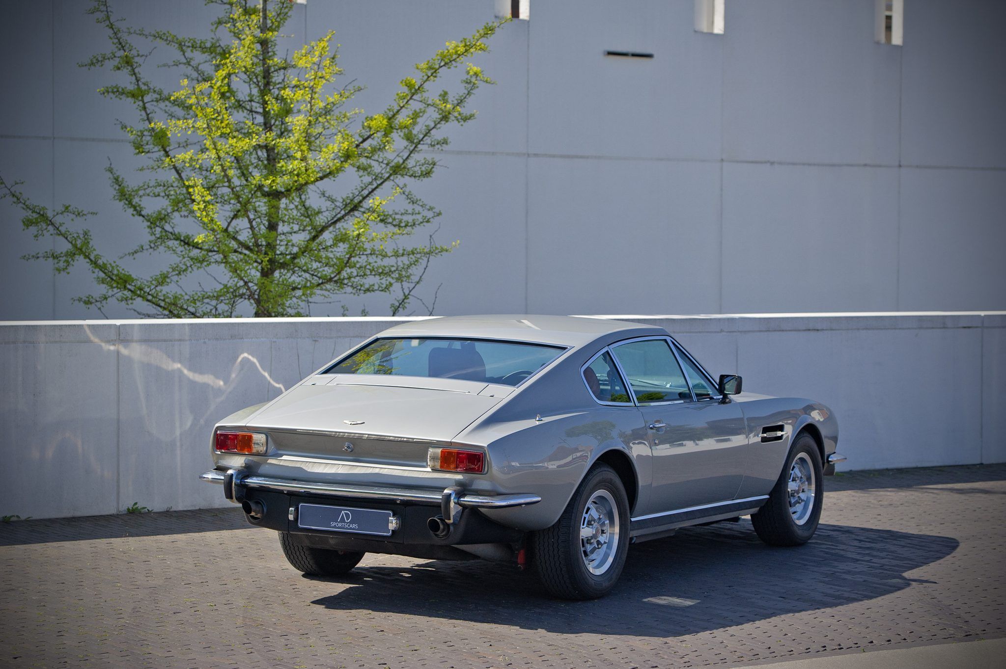 1977 Aston Martin V8, foto 3