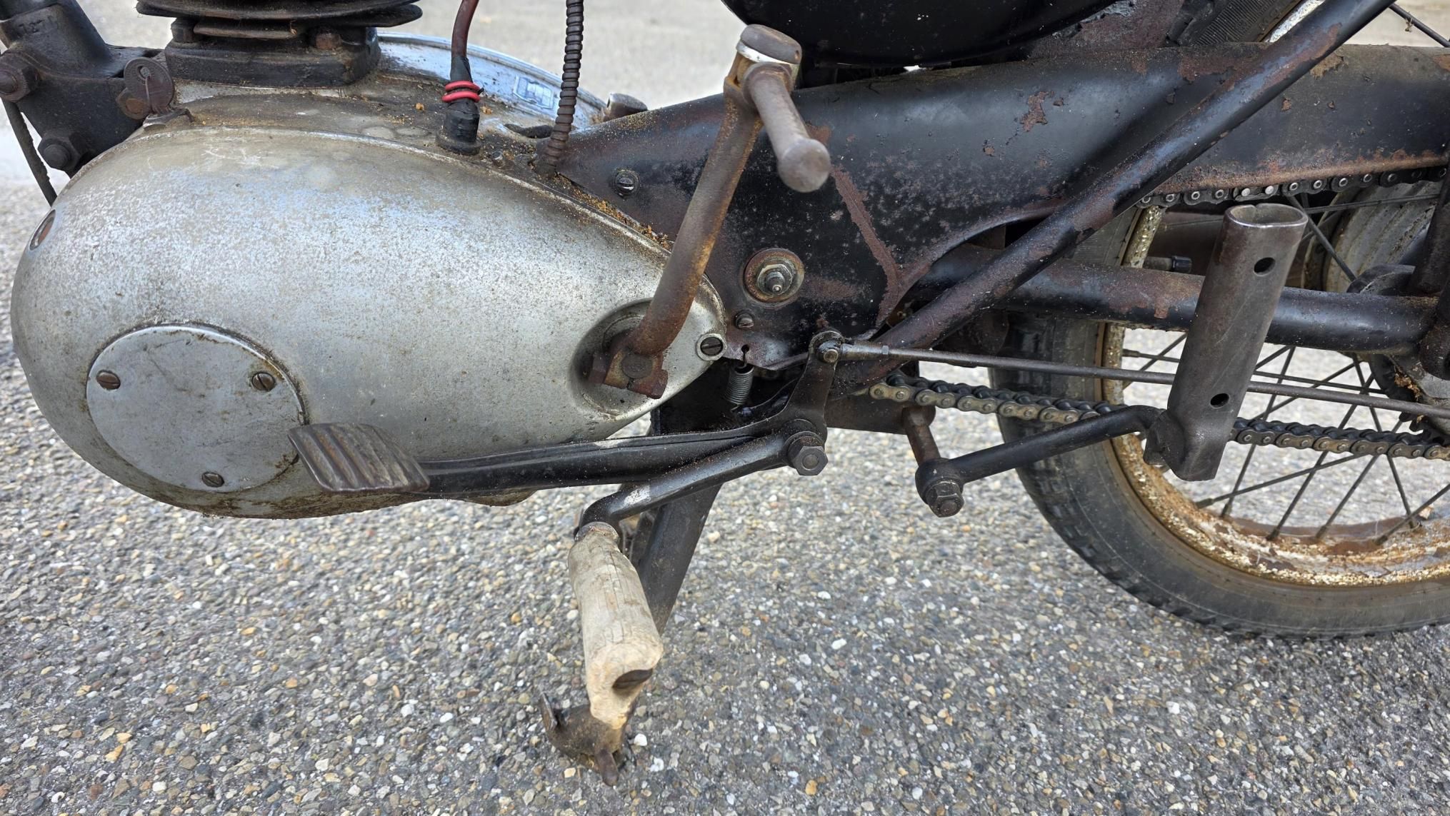 1952 Magnat Debon M4TD 125cc ohv, foto 2