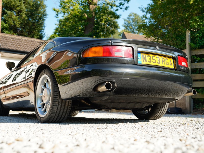 1995 Aston Martin DB7 3.2L Coupe Automatic, foto 4