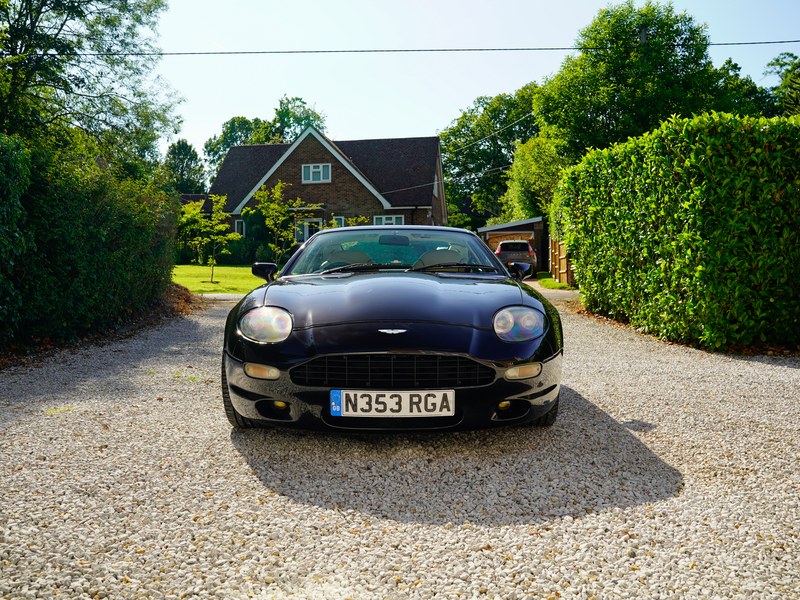 1995 Aston Martin DB7 3.2L Coupe Automatic, foto 2