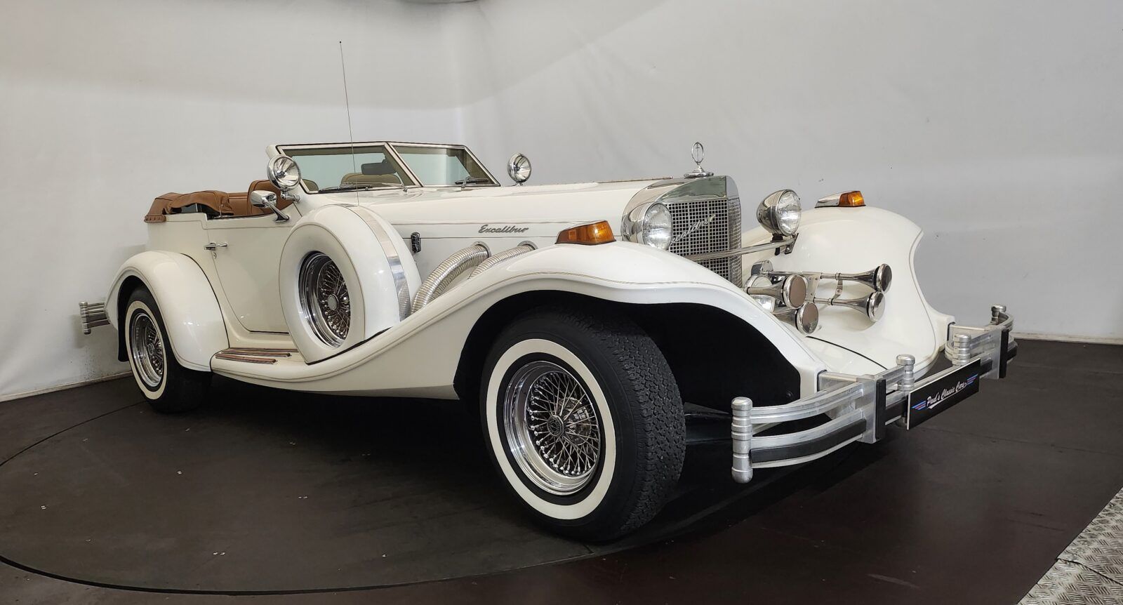 1981 Excalibur Phaeton Series IV, foto 1