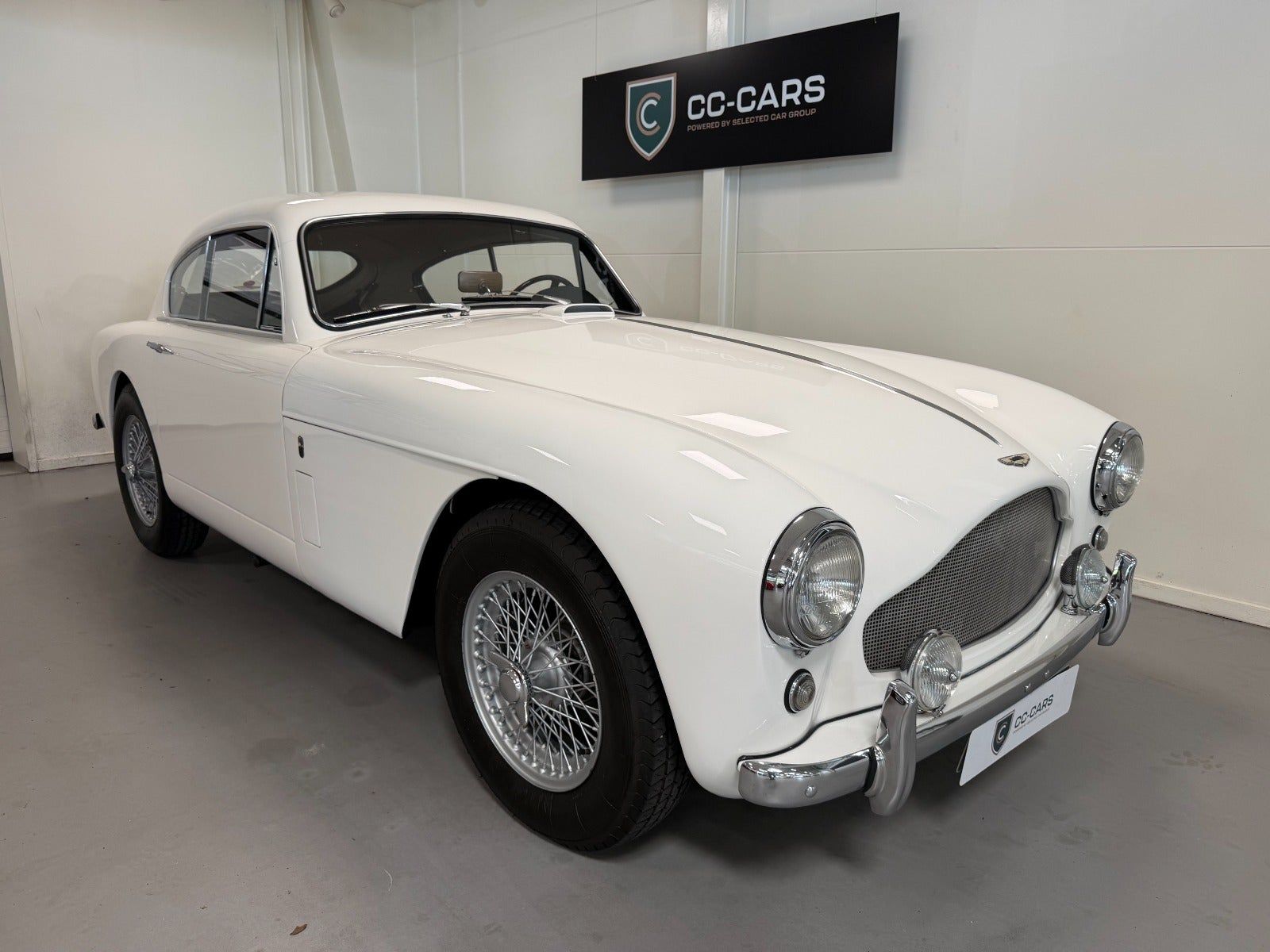 1958 Aston Martin DB 2/4 Coupé MK. 3, foto 1