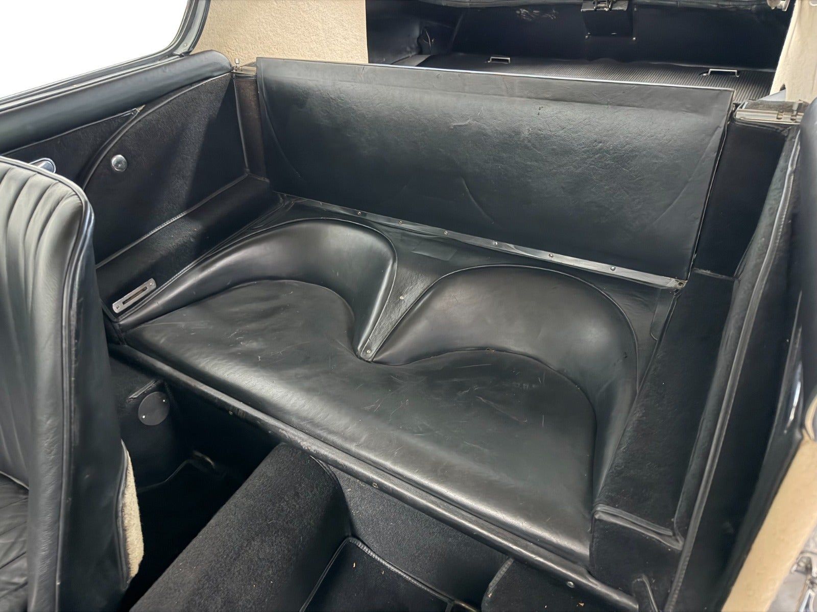 1958 Aston Martin DB 2/4 Coupé MK. 3, foto 9