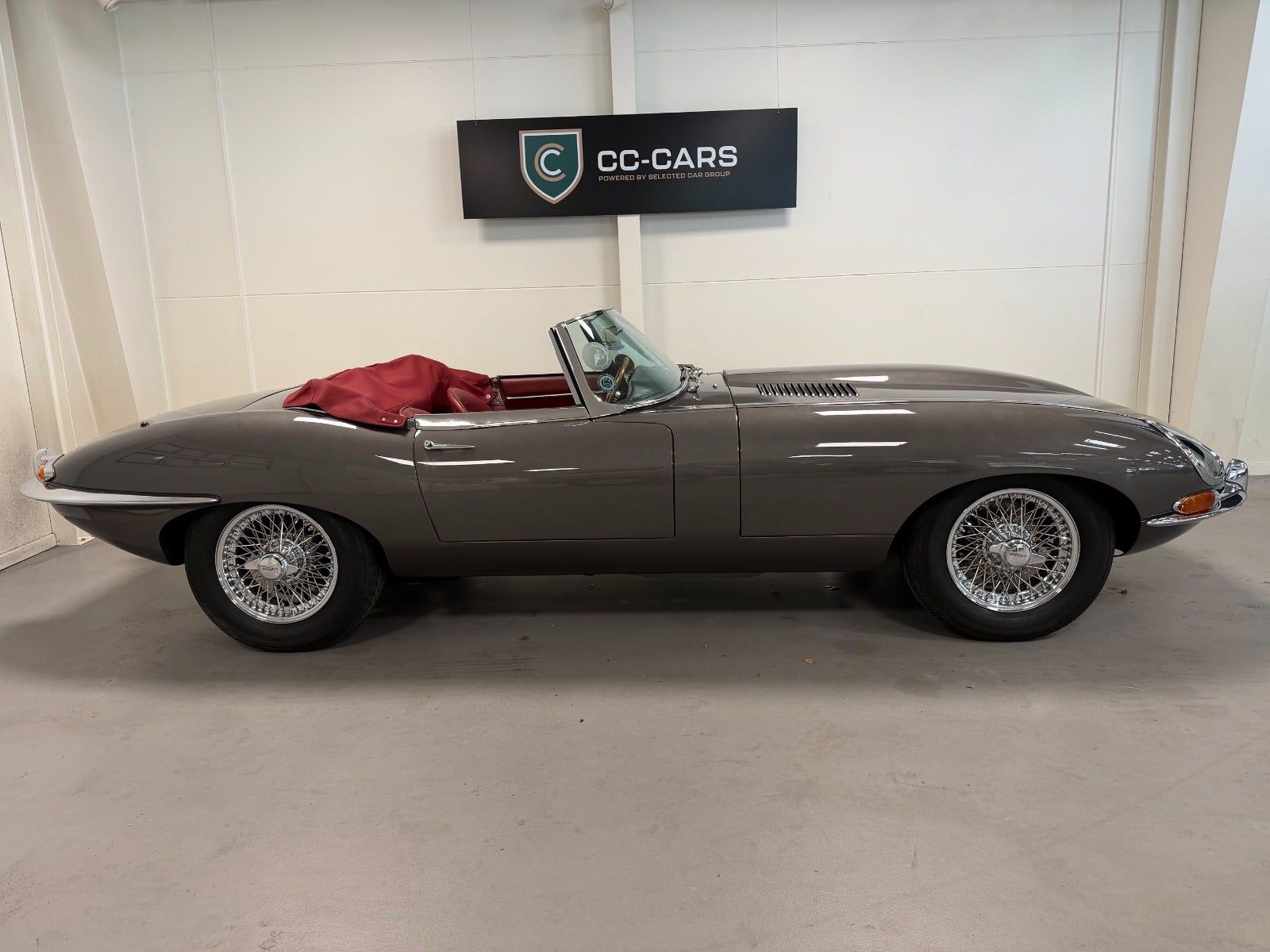1962 Jaguar E-Type Roadster, foto 2