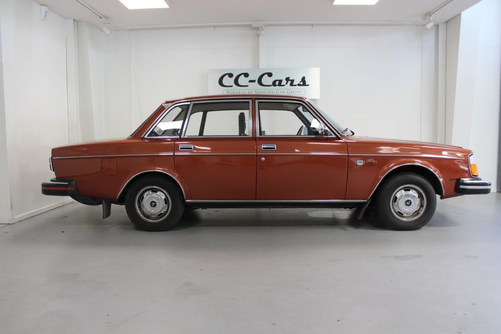 1976 Volvo 264, foto 2