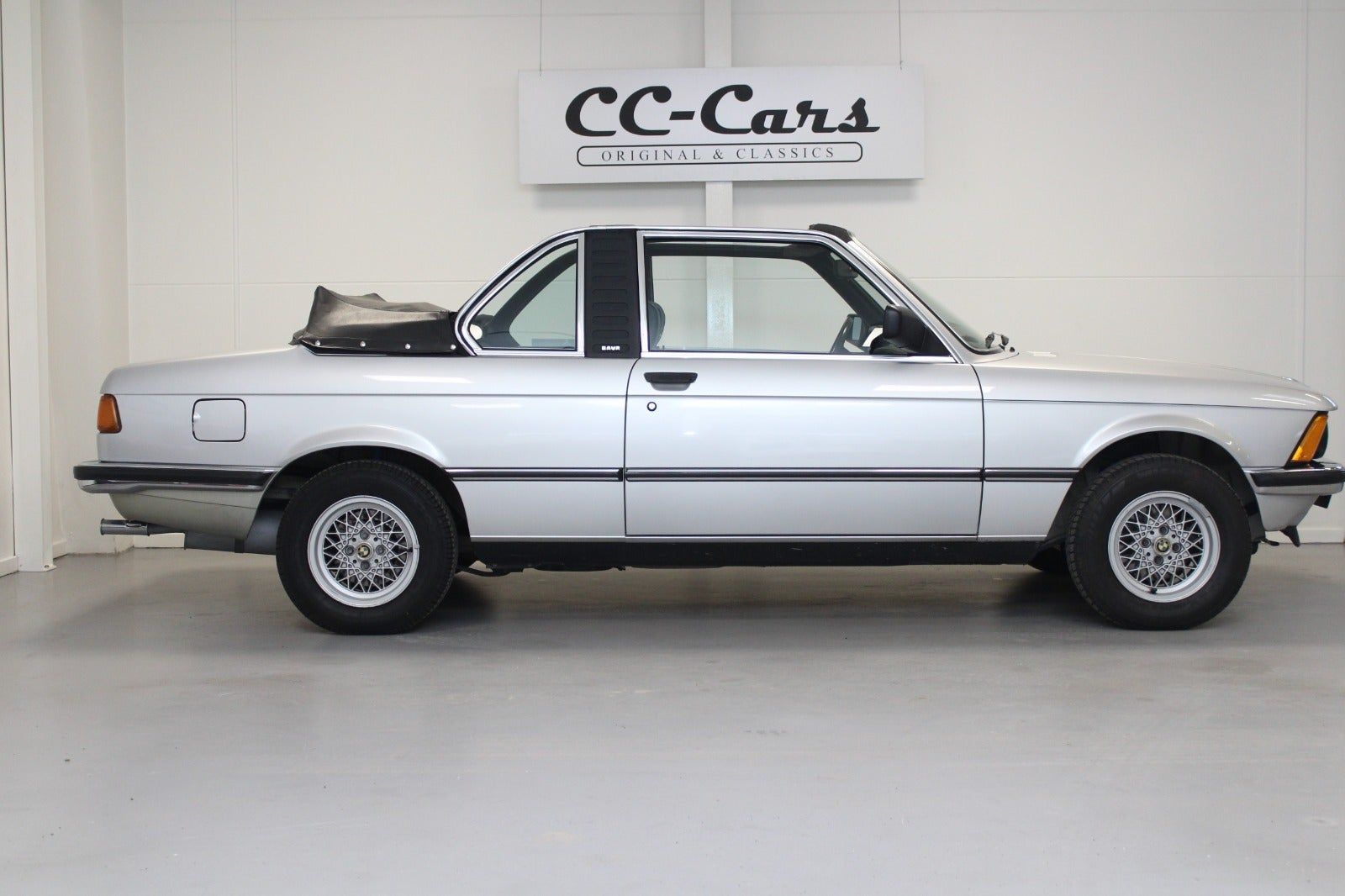 1981 BMW 323i Bauer E21, foto 2