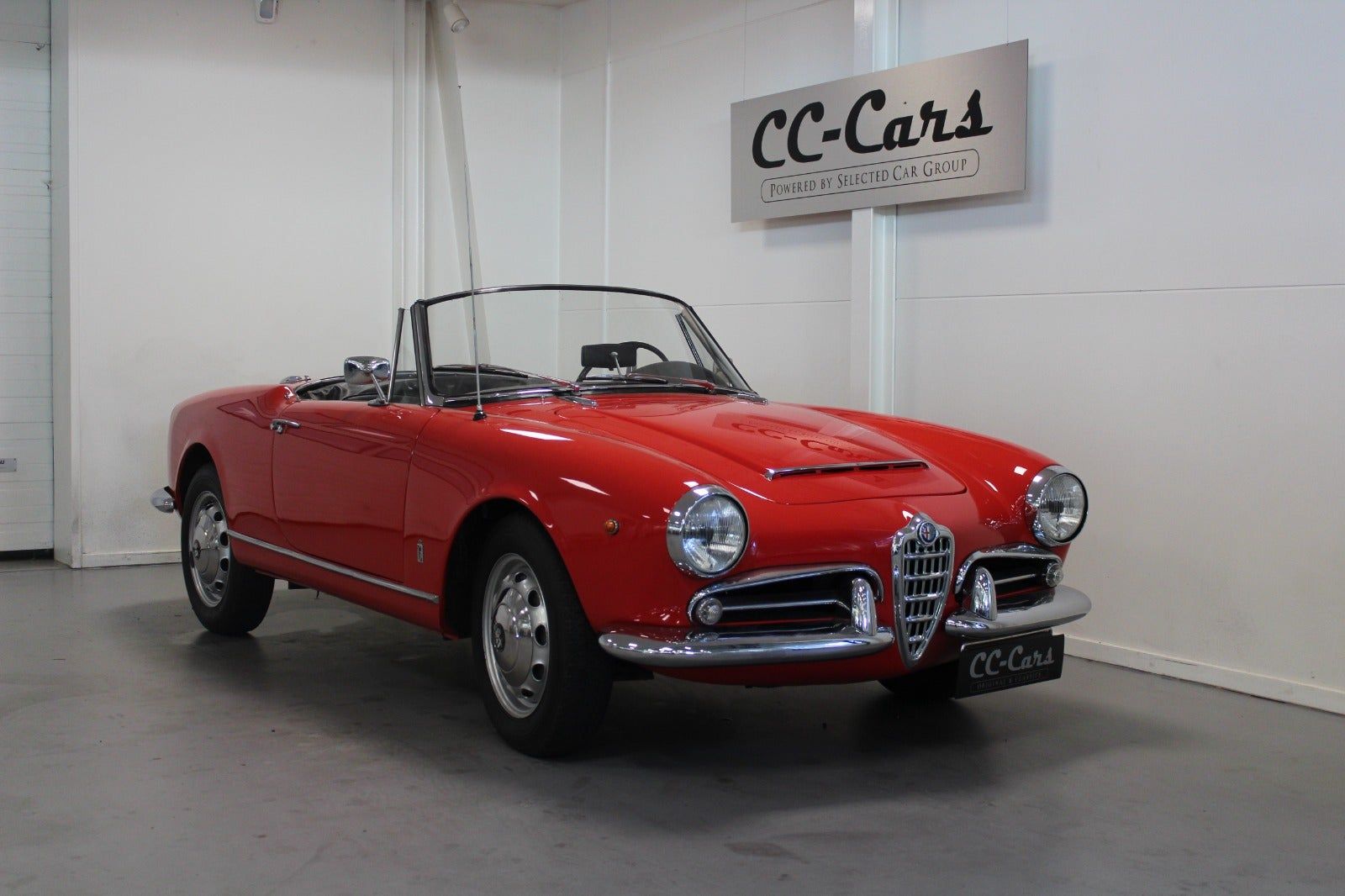 1965 Alfa Romeo Giulia 1600 Spider, foto 1