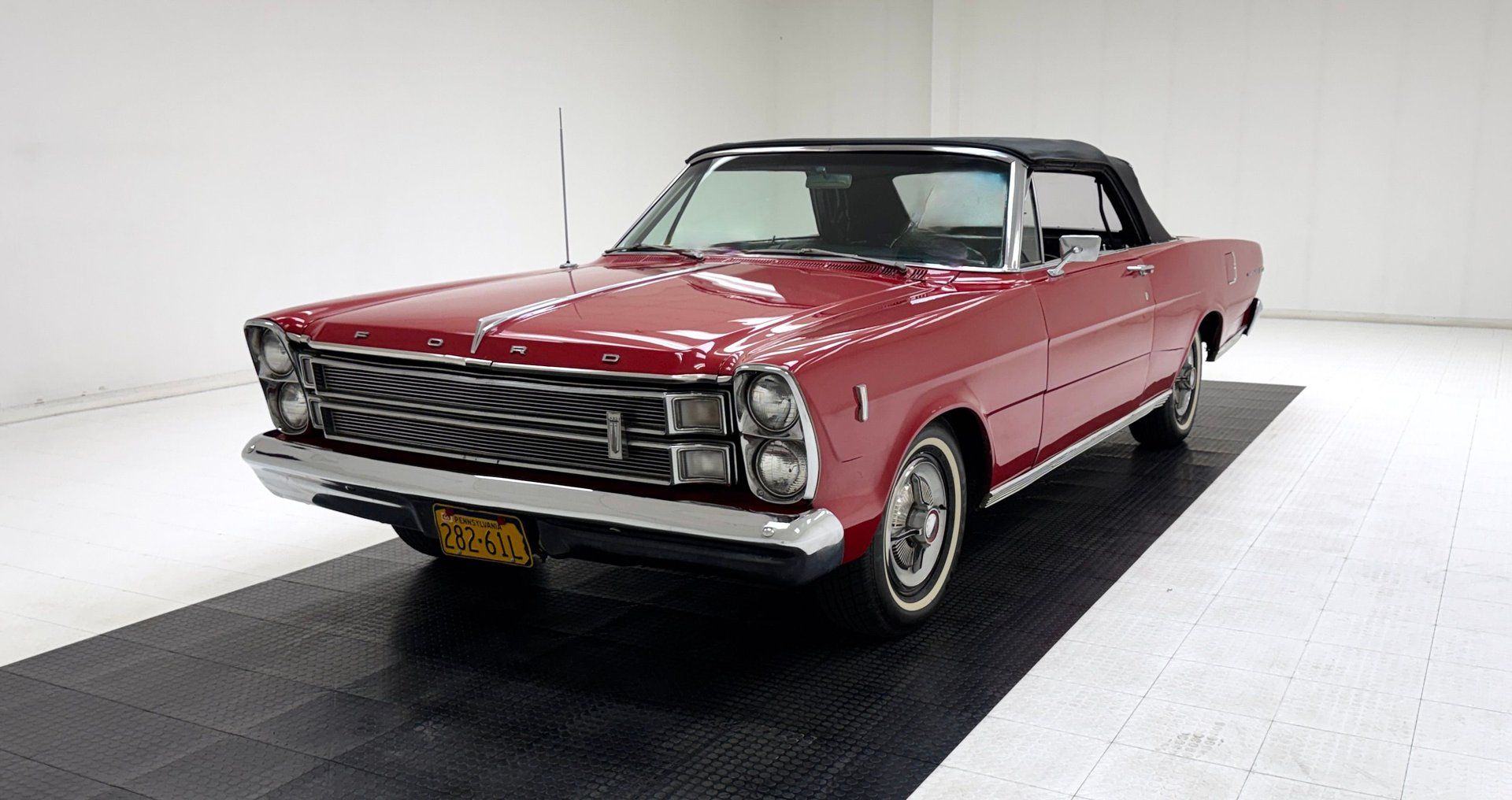 1966 Ford Galaxie 500 Convertible, foto 1