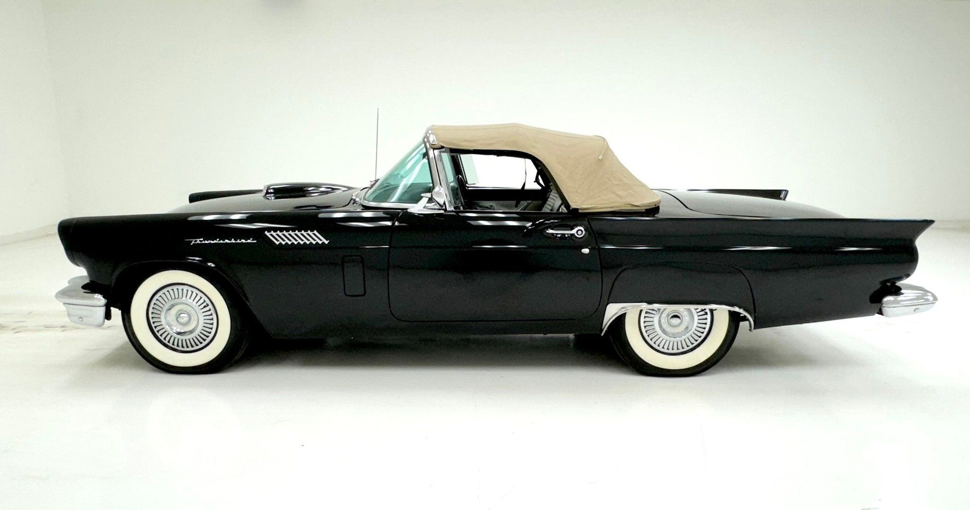 1957 Ford Thunderbird Roadster, foto 4