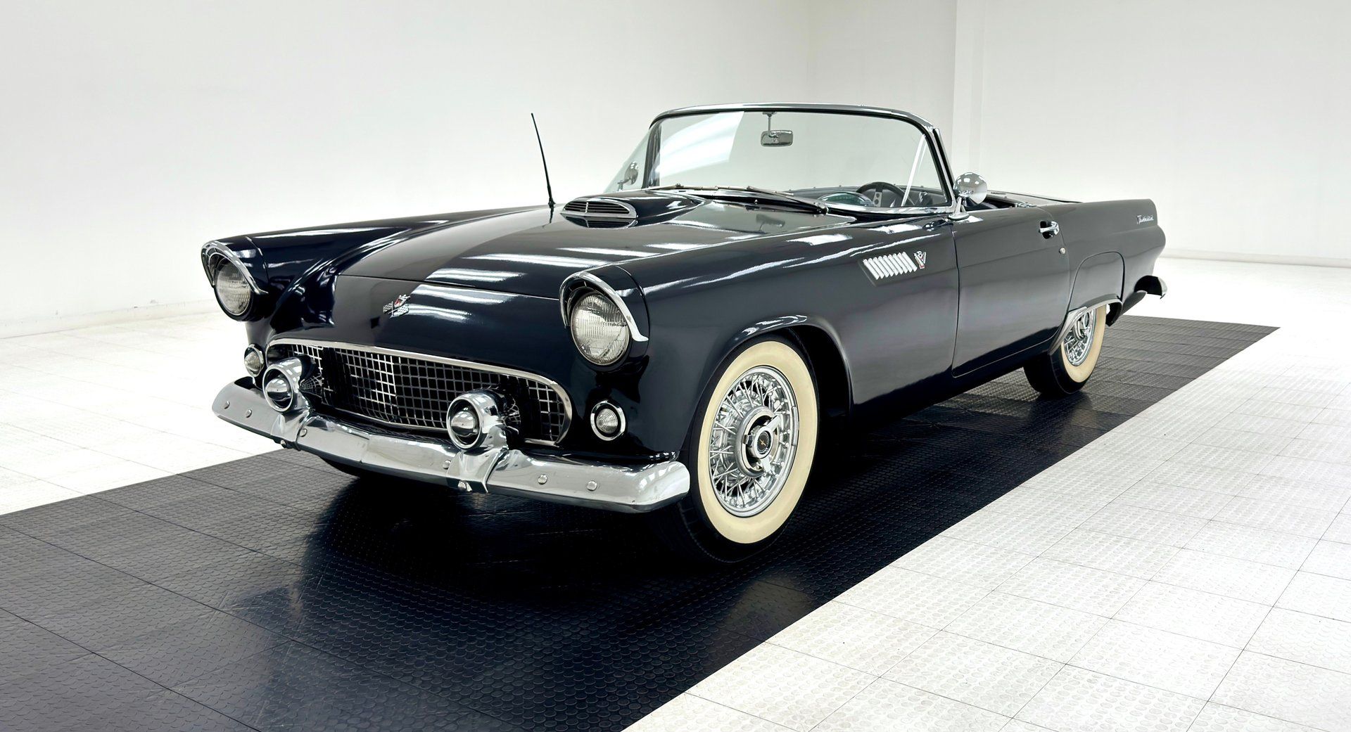 1955 Ford Thunderbird Convertible, foto 2