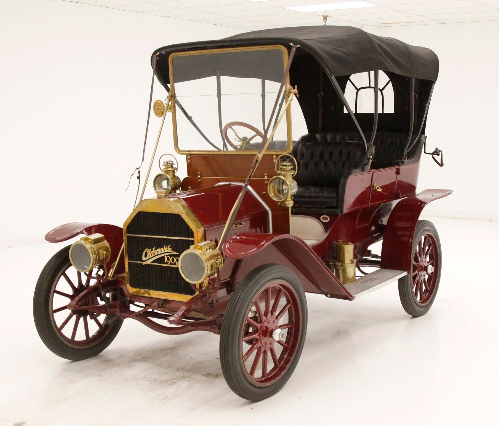 1908 Oldsmobile Series 20 4 Passenger Touring Sedan, foto 2