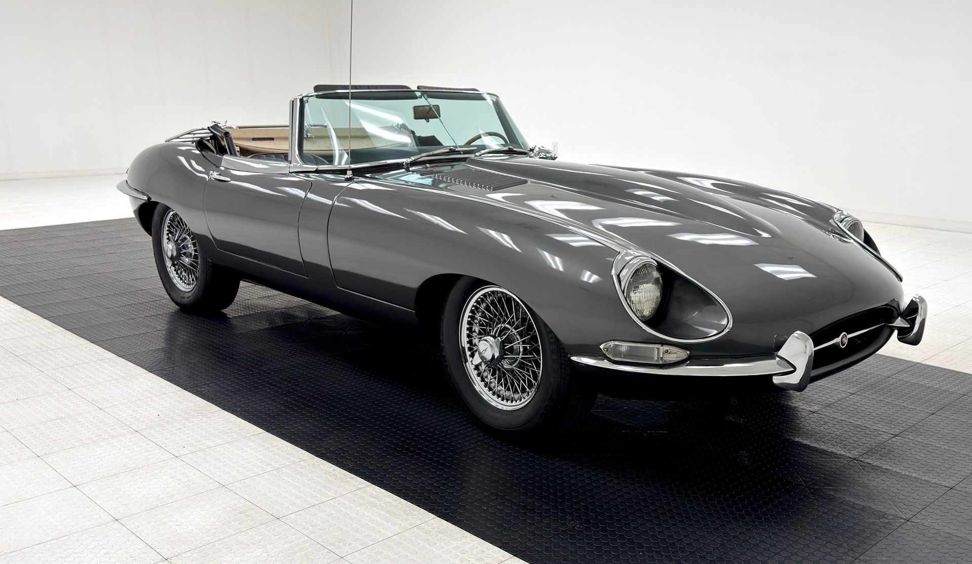 1967 Jaguar XKE Series 1 Roadster, foto 10