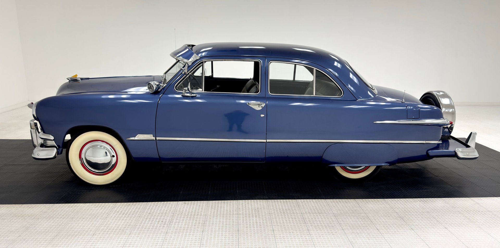 1951 Ford Custom Deluxe, foto 2