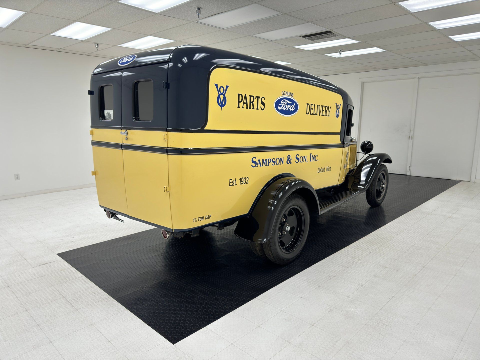 1932 Ford Model BB 1 1/2 Ton Panel Delivery, foto 5