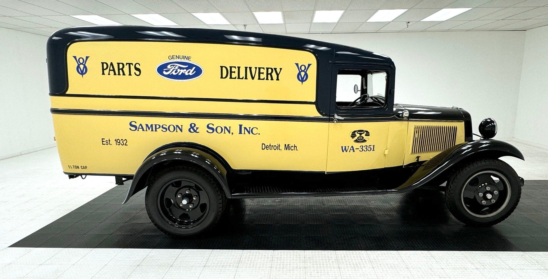 1932 Ford Model BB 1 1/2 Ton Panel Delivery, foto 6