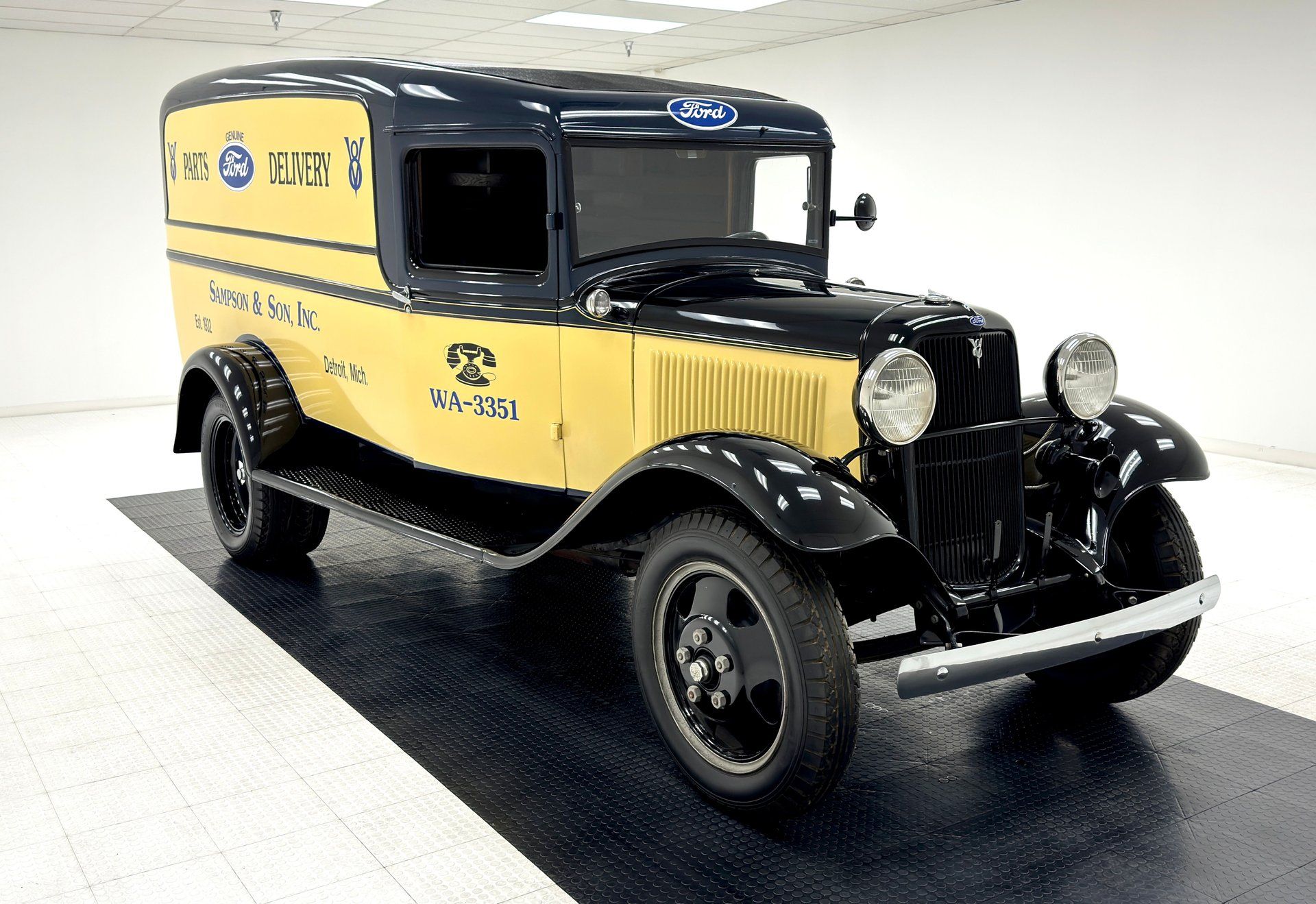 1932 Ford Model BB 1 1/2 Ton Panel Delivery, foto 7