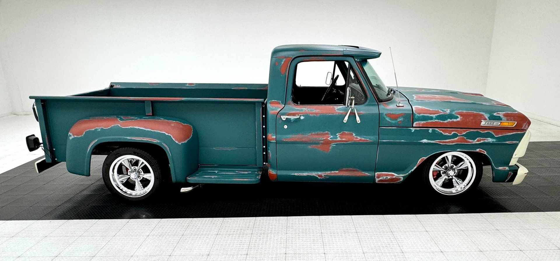 1968 Ford F100 Long Bed Flareside Pickup, foto 6