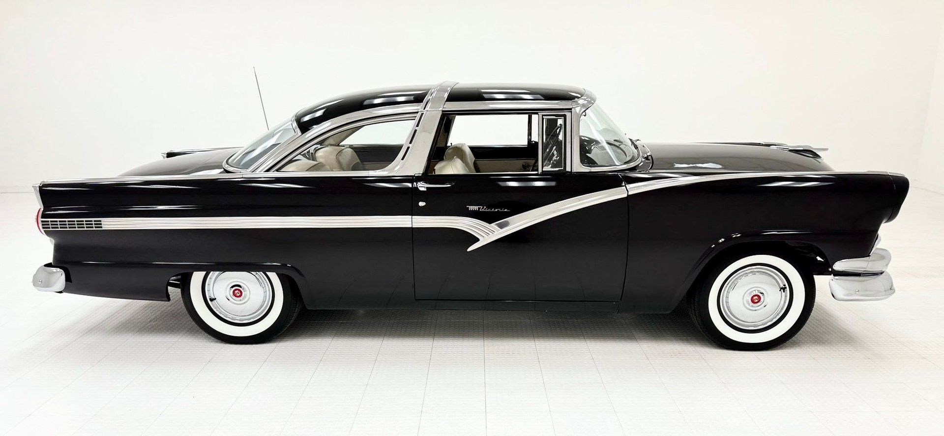 1956 Ford Fairlane Crown Victoria 2 Door Hardtop, foto 6