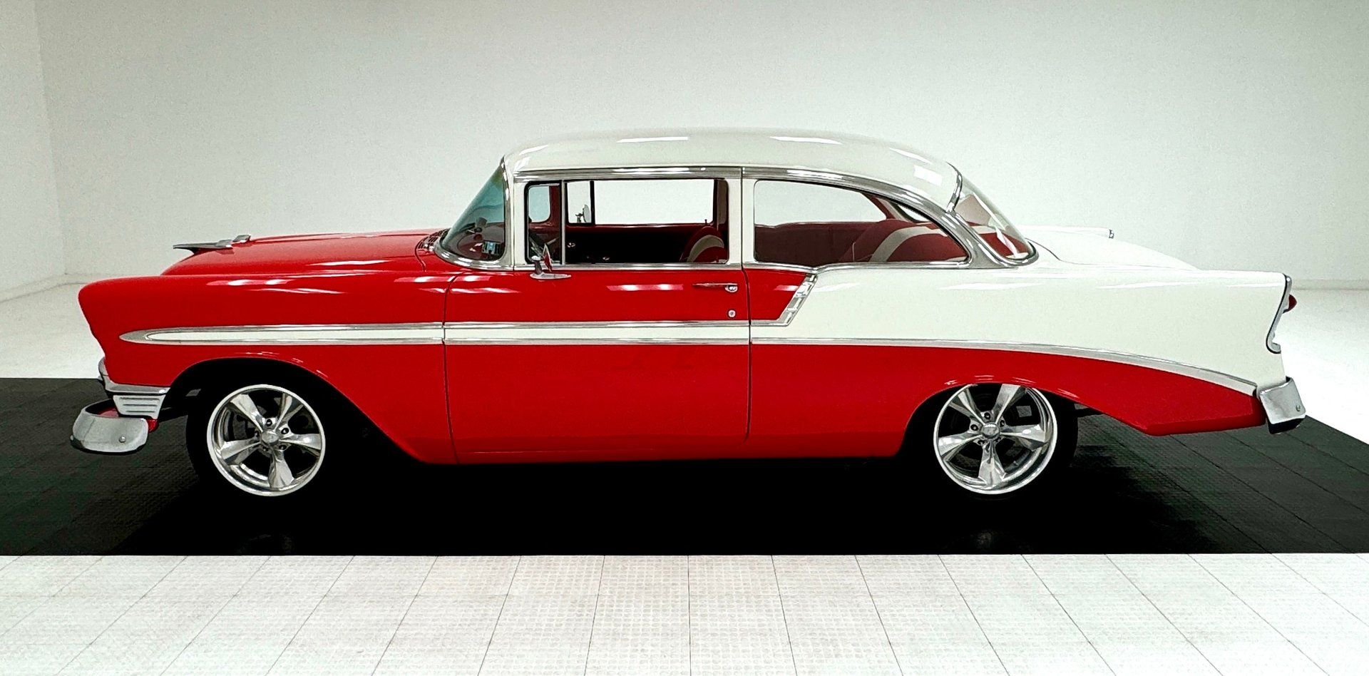1956 Chevrolet 150 2-Door Sedan, foto 2