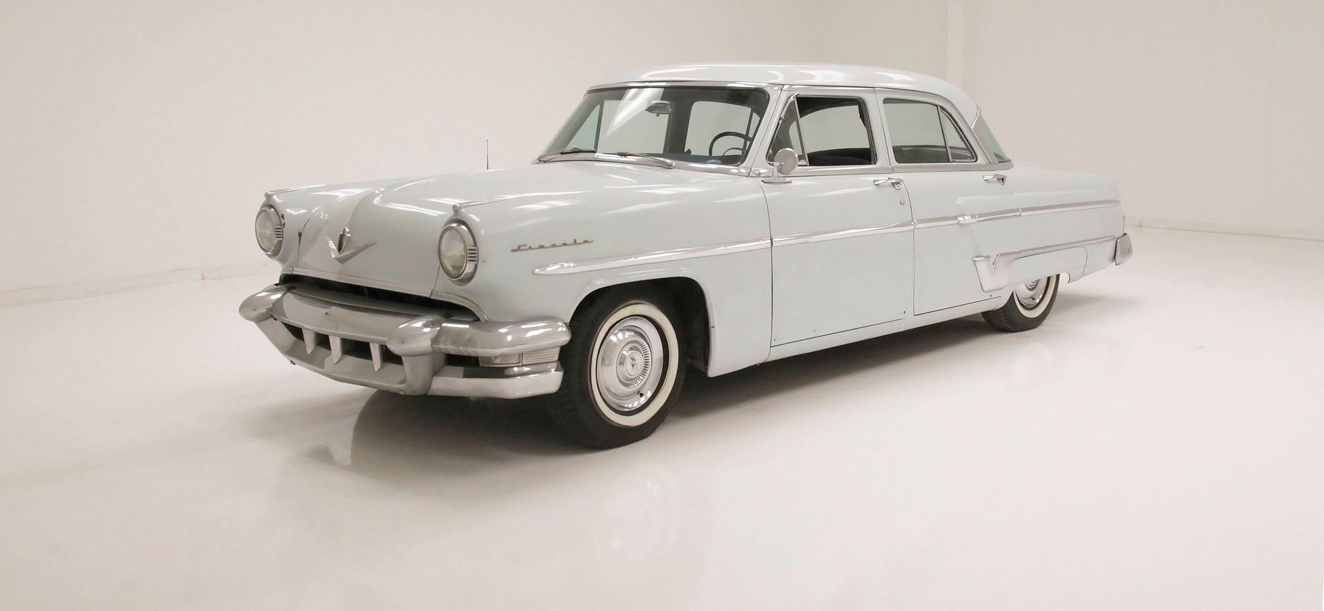 1954 Lincoln Cosmopolitan Sedan, foto 1