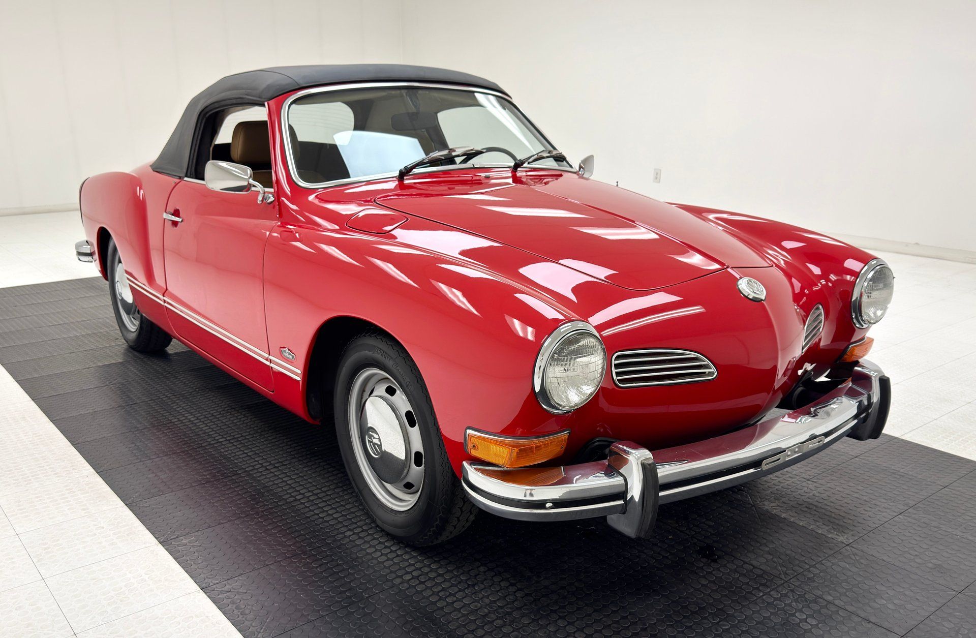 1973 Volkswagen Karmann Ghia Convertible, foto 10