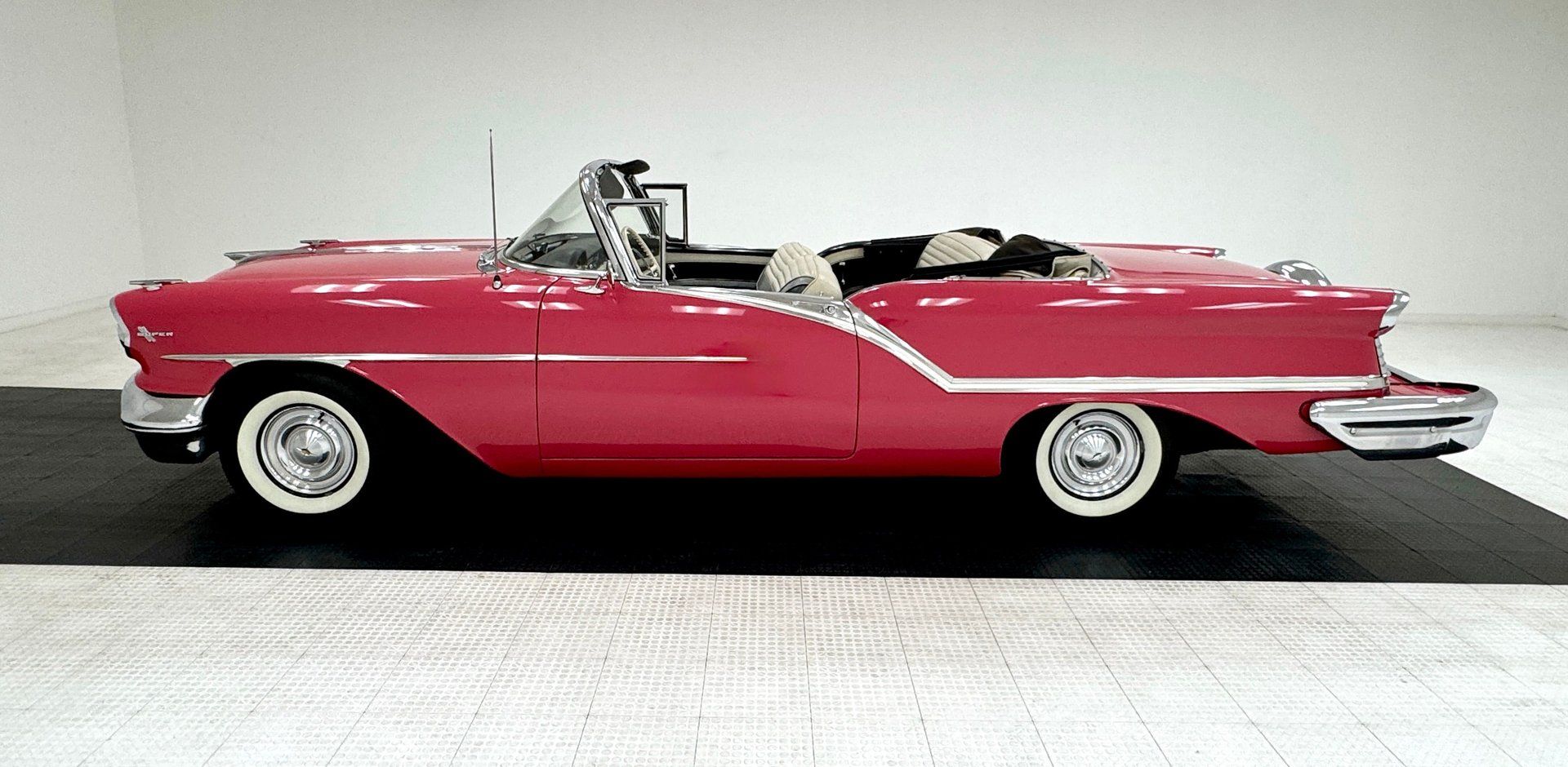 1957 Oldsmobile Super 88 Convertible, foto 2