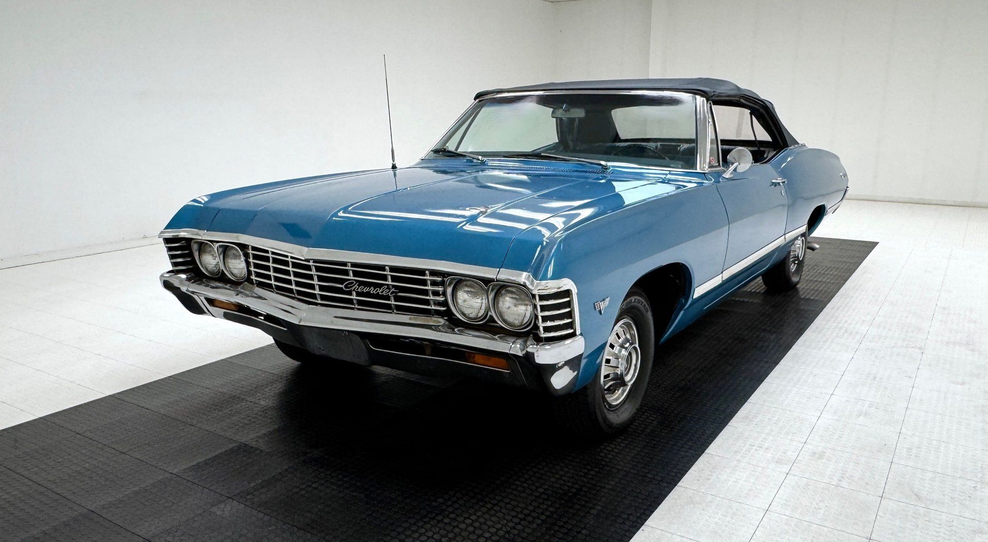 1967 Chevrolet Impala Convertible, foto 1