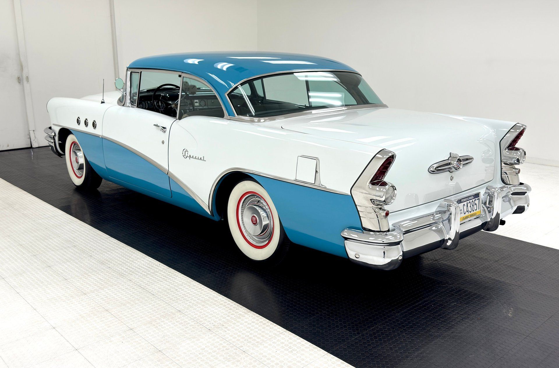 1955 Buick Series 40 Special Riviera Hardtop, foto 3
