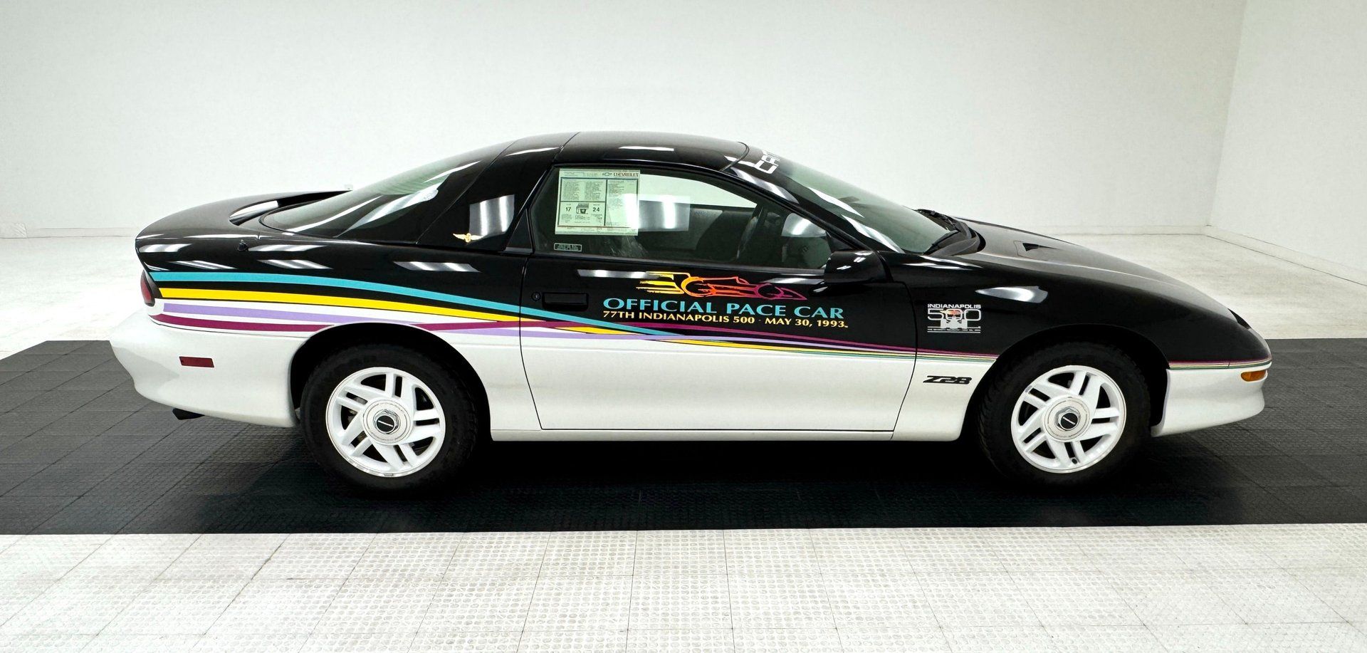 1993 Chevrolet Camaro Indy Pace Car, foto 6