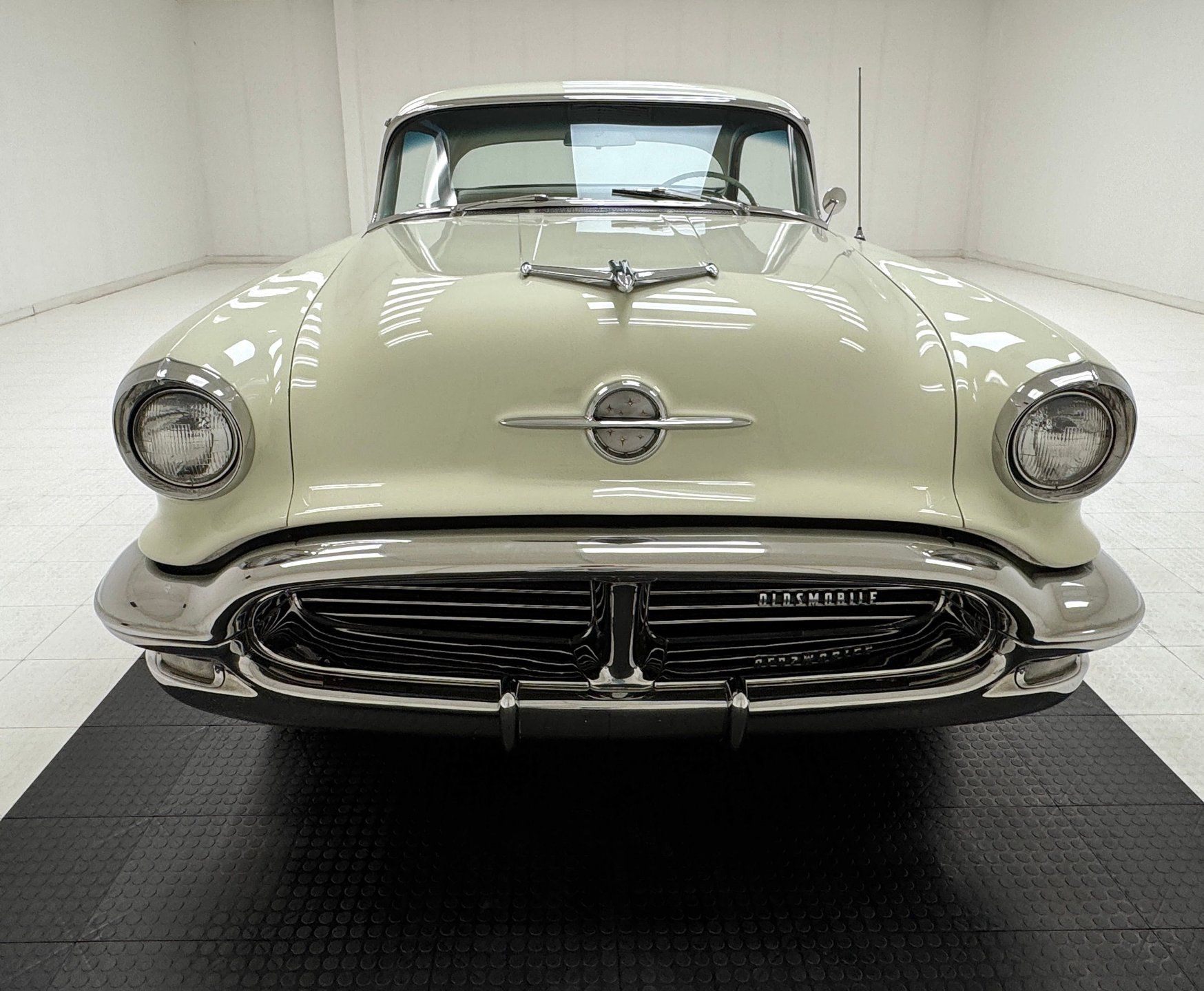 1956 Oldsmobile 88 Holiday 4 Door Hardtop, foto 8