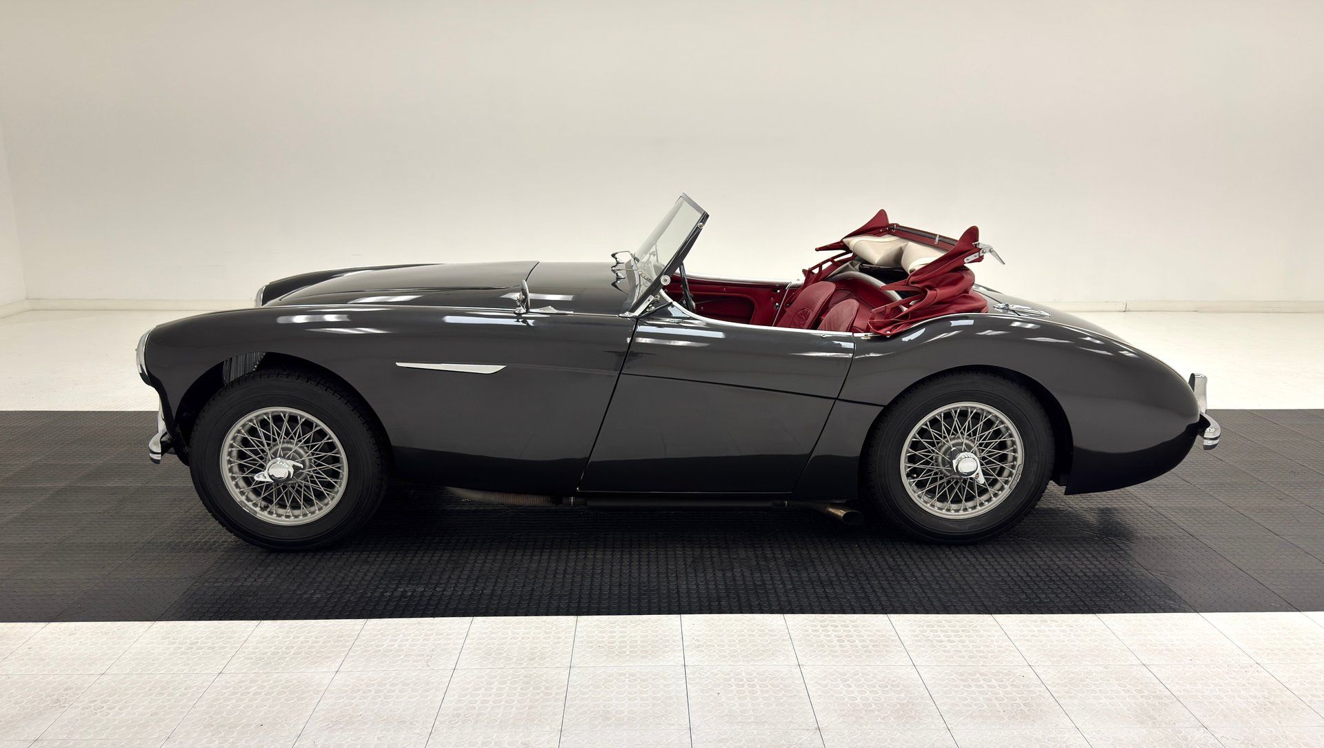 1953 Austin-Healey 100-4 BN1 Roadster, foto 4