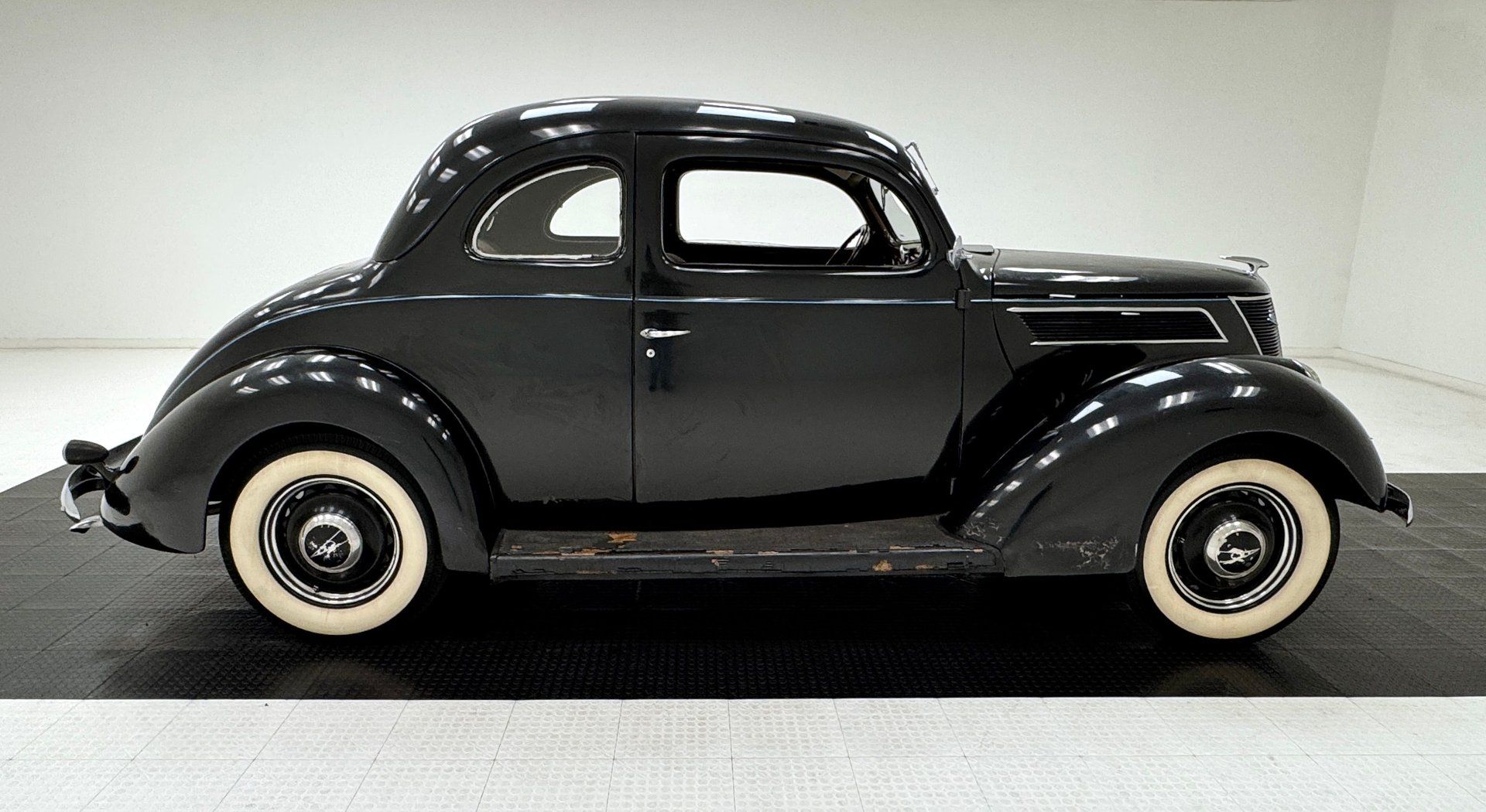 1937 Ford 85 Deluxe Club Coupe, foto 6