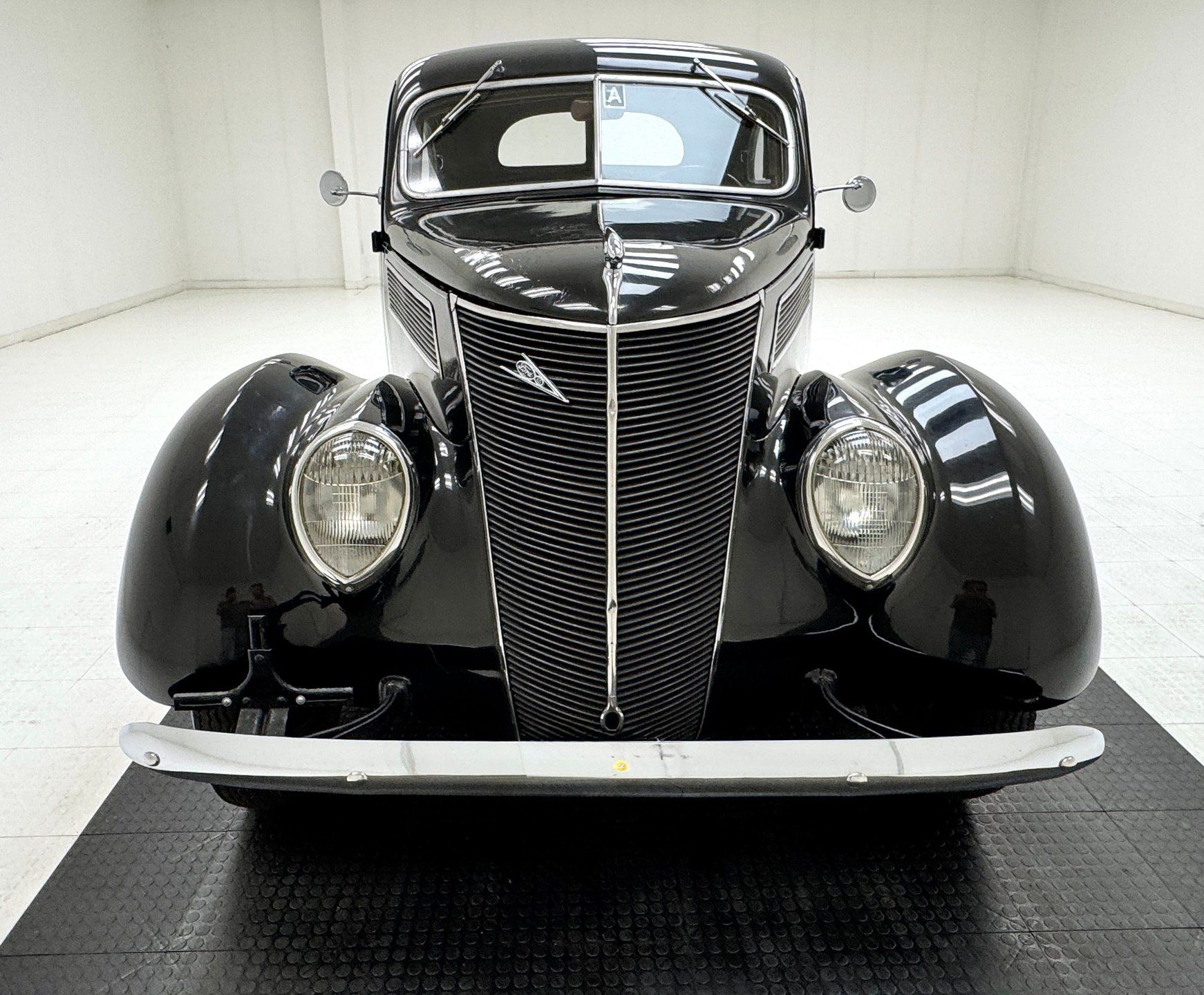 1937 Ford 85 Deluxe Club Coupe, foto 8