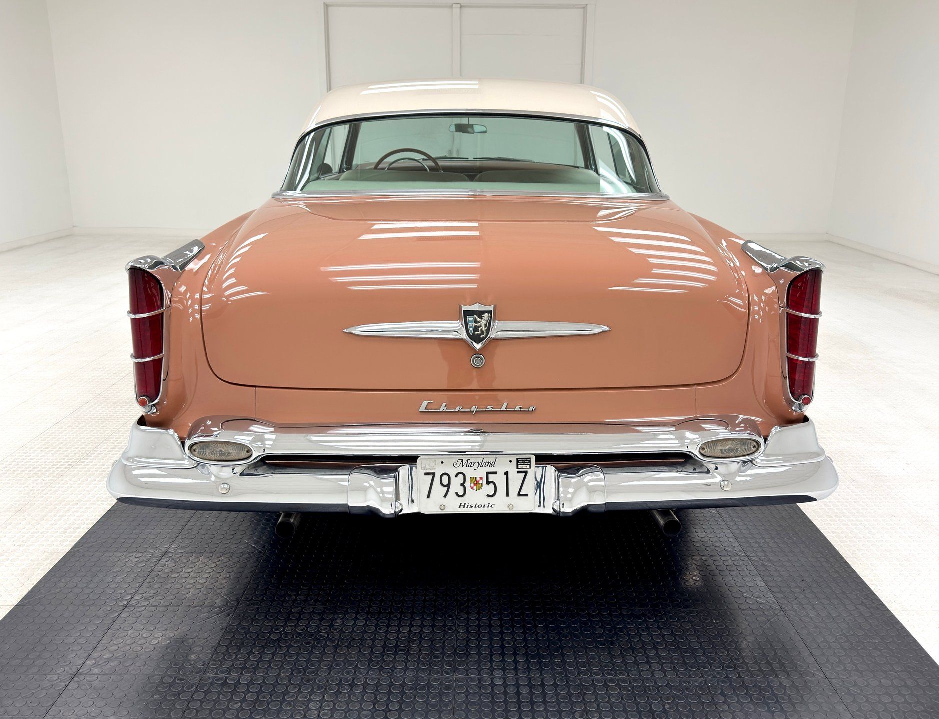 1955 Chrysler New Yorker Deluxe Hardtop, foto 4