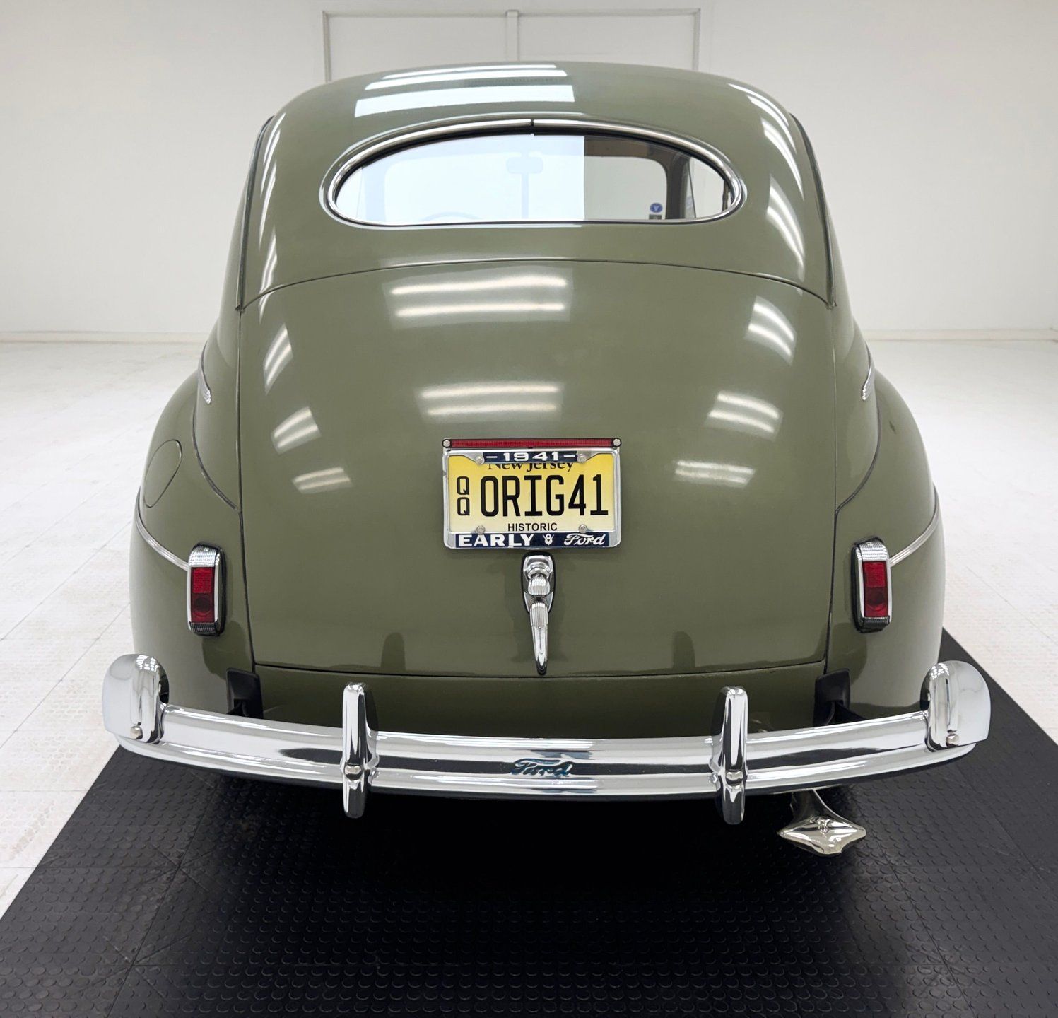 1941 Ford Super Deluxe Tudor Sedan, foto 4