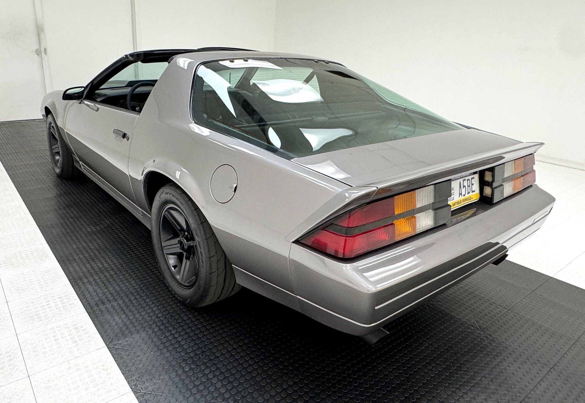 1984 Chevrolet Camaro Z28 Coupe, foto 6