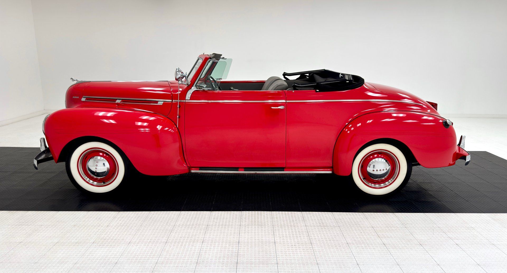 1940 Dodge Luxury Liner Series D14 Convertible Coupe, foto 4
