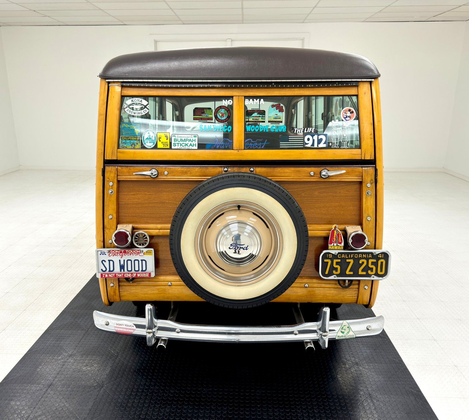 1941 Ford Super Deluxe Woody Station Wagon, foto 4