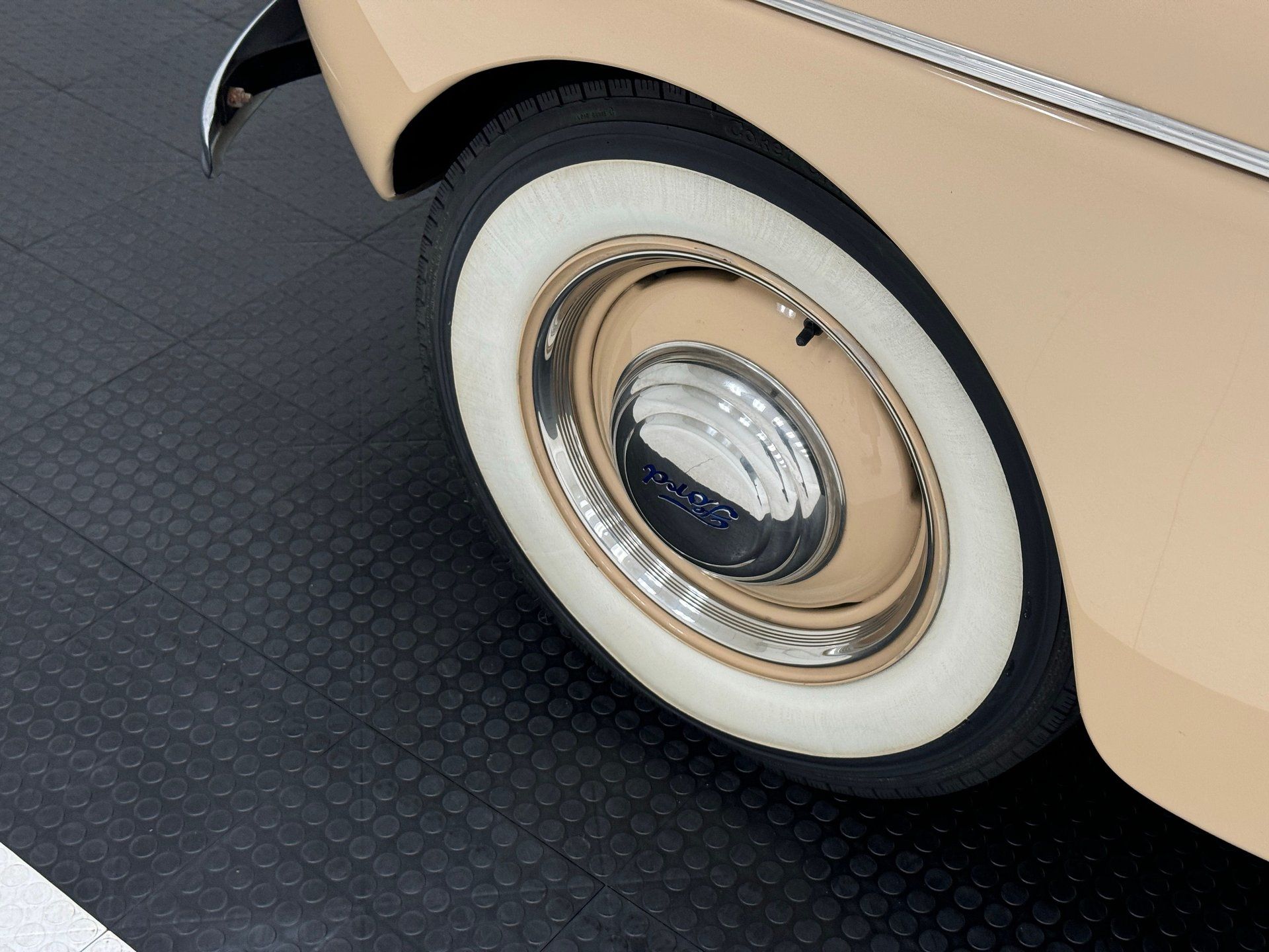 1941 Ford Super Deluxe Woody Station Wagon, foto 12