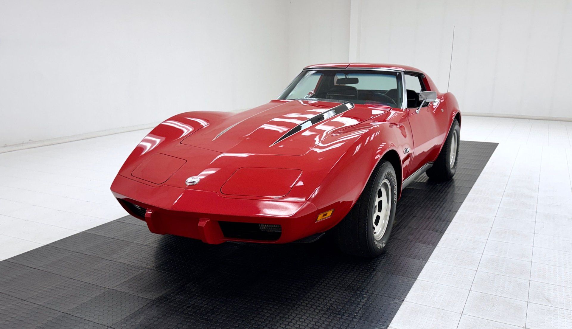 1975 Chevrolet Corvette Coupe, foto 1