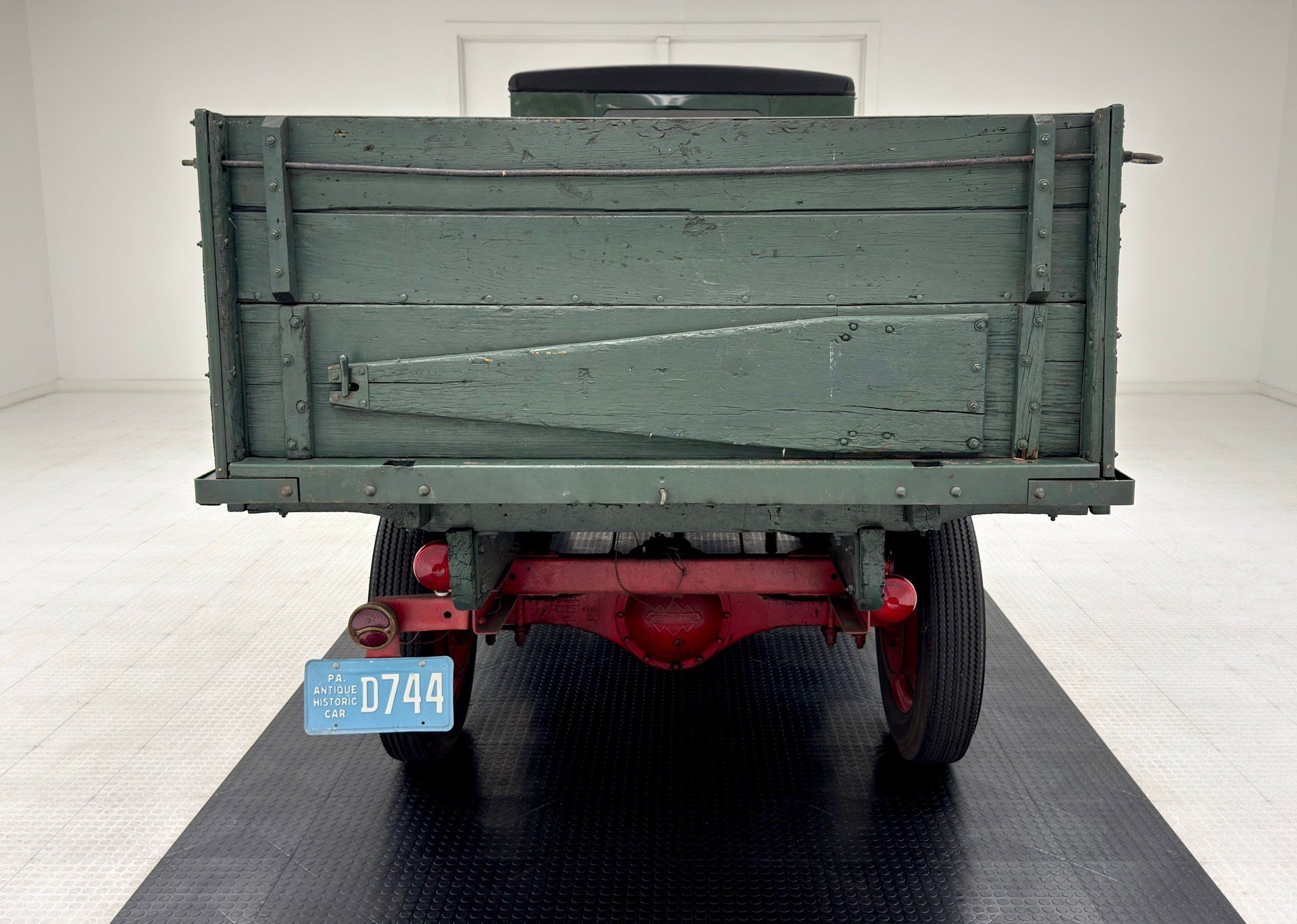 1930 International 6 Speed Special 1 Ton Truck, foto 4