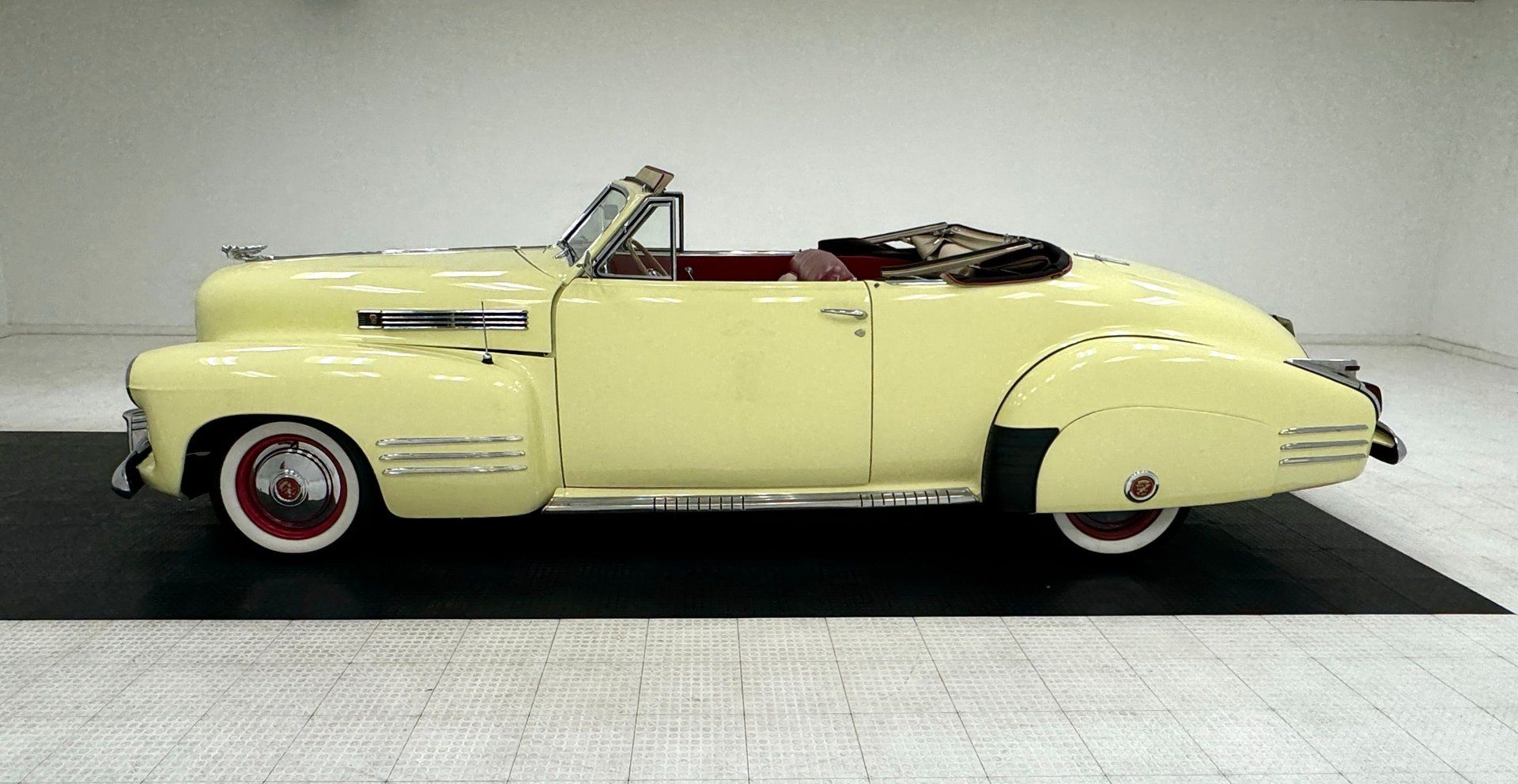 1941 Cadillac Series 62 Convertible, foto 4